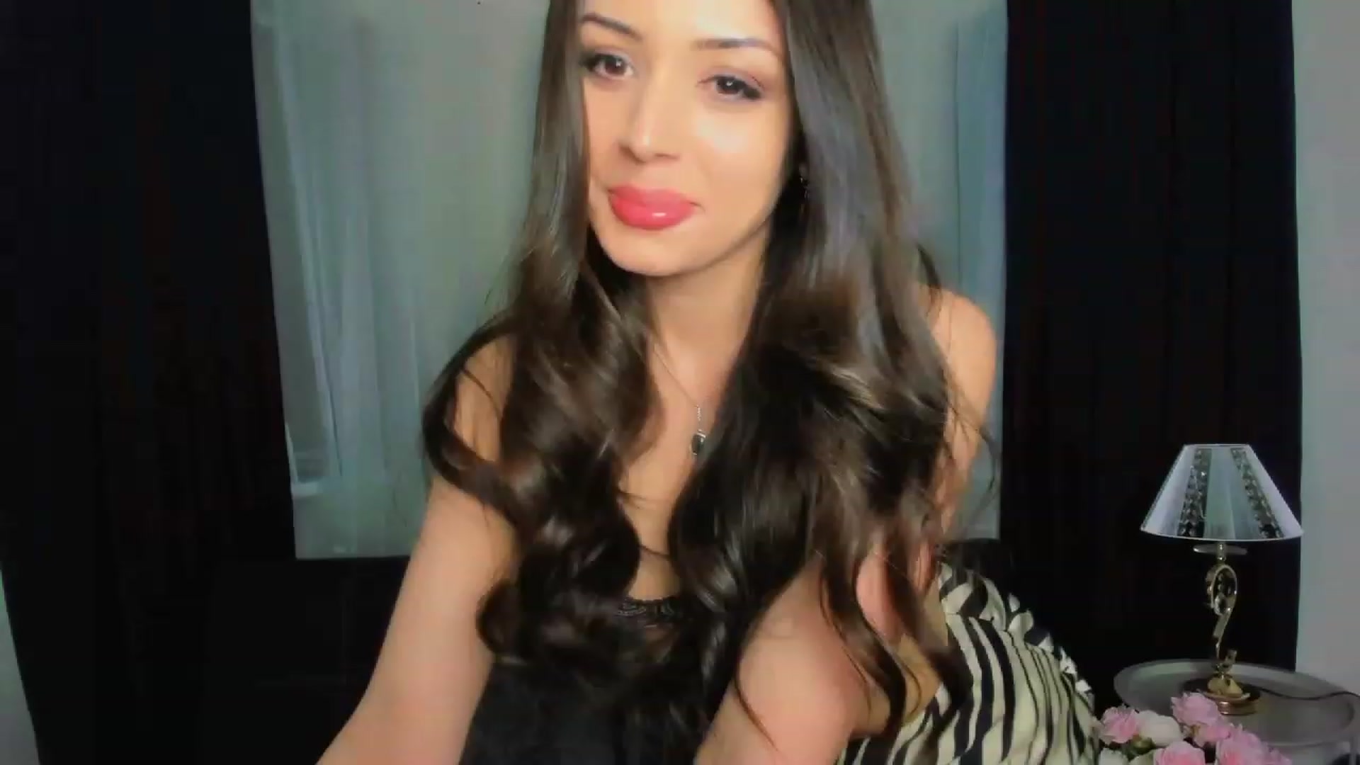 Gallery image thumbnail from Angel_on_Duty's myfreecams stream on, 05/16/2023, 19:06 image 17 of 20