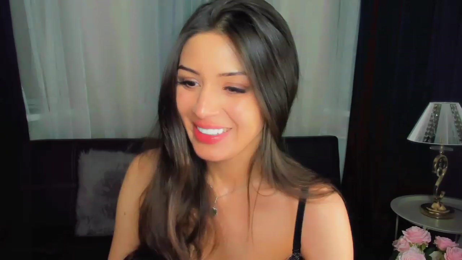 Gallery image thumbnail from Angel_on_Duty's myfreecams stream on, 05/17/2023, 24:33 image 14 of 20
