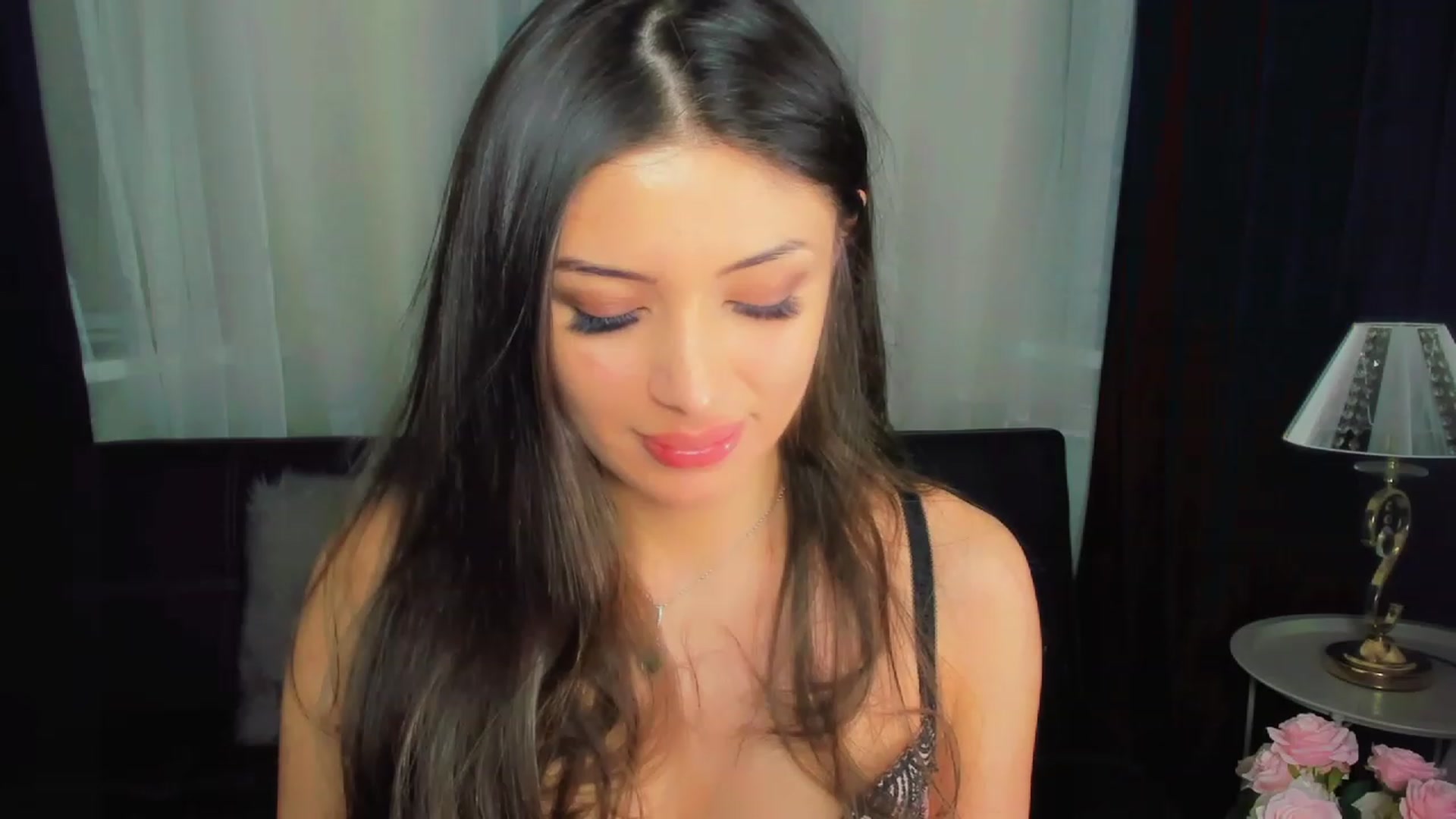 Gallery image thumbnail from Angel_on_Duty's myfreecams stream on, 05/17/2023, 24:33 image 17 of 20