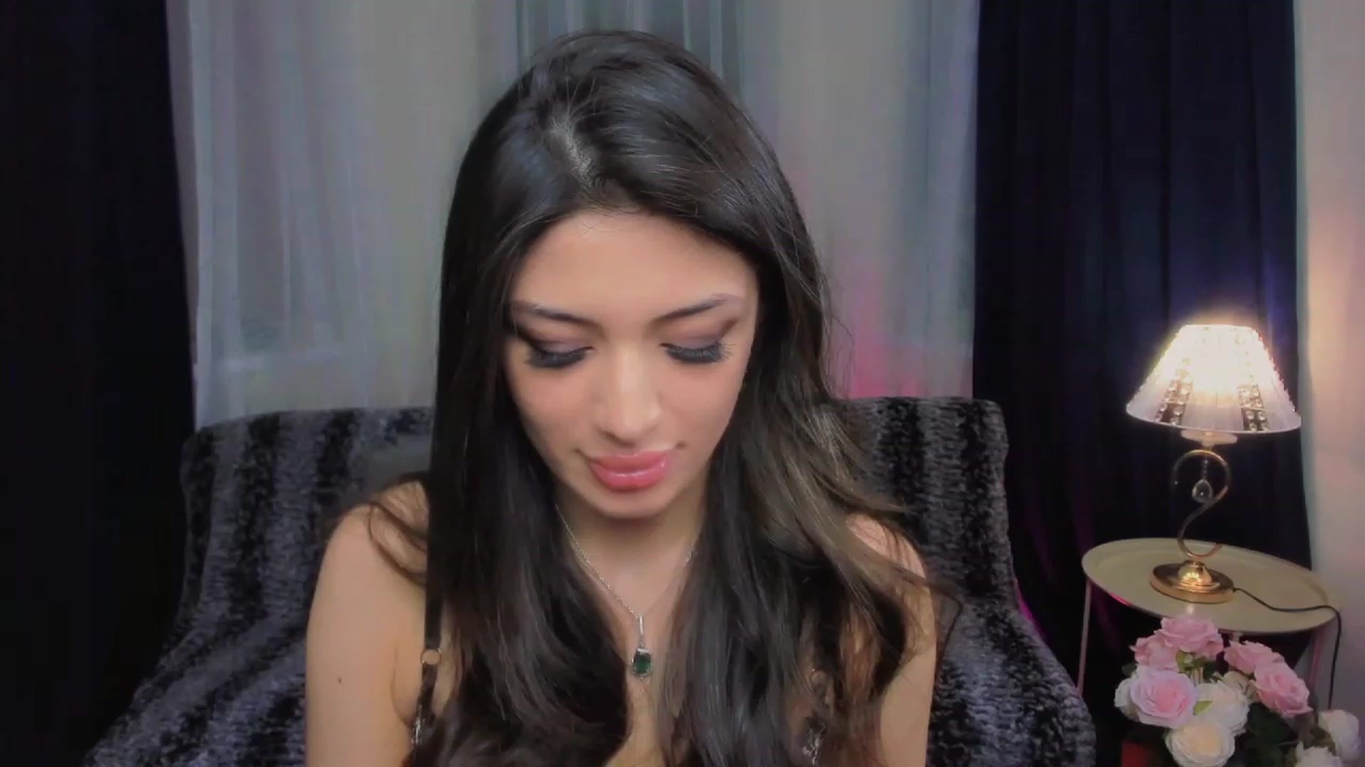 Gallery image thumbnail from Angel_on_Duty's myfreecams stream on, 05/20/2023, 20:14 image 3 of 20