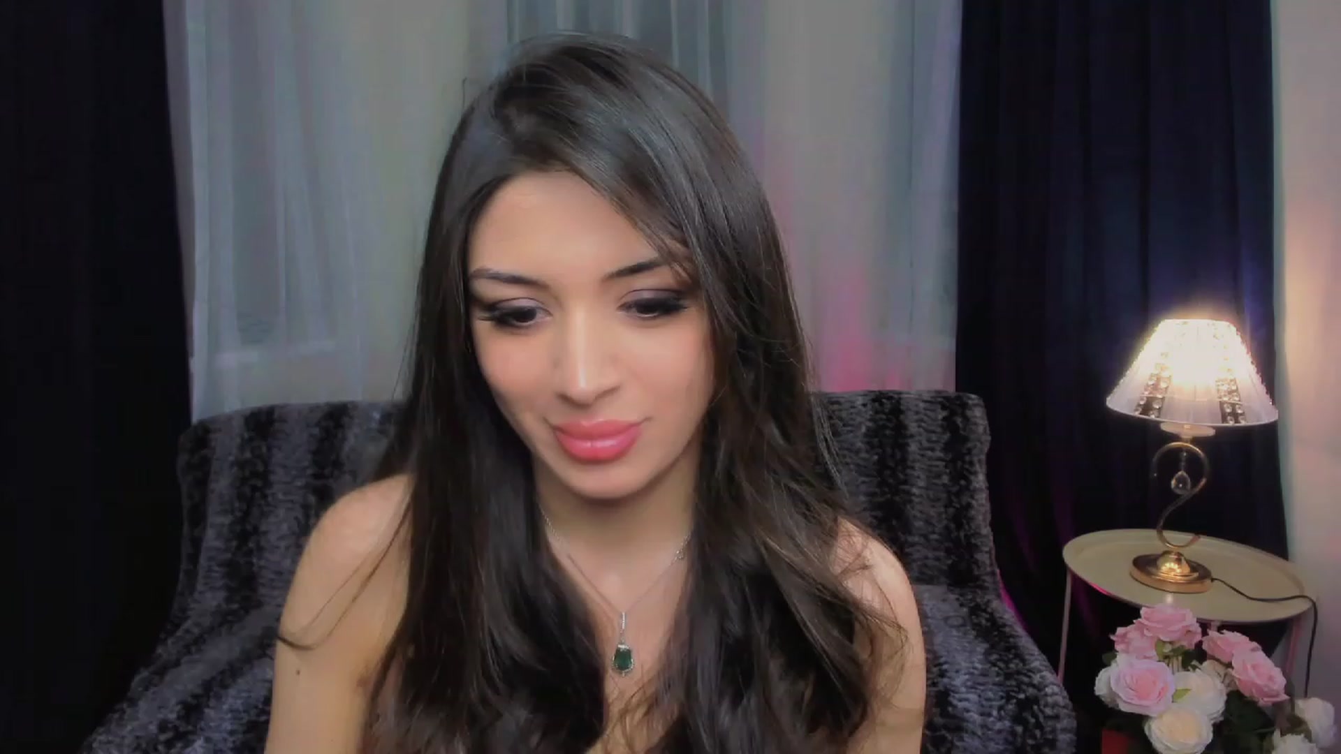 Gallery image thumbnail from Angel_on_Duty's myfreecams stream on, 05/20/2023, 20:14 image 15 of 20