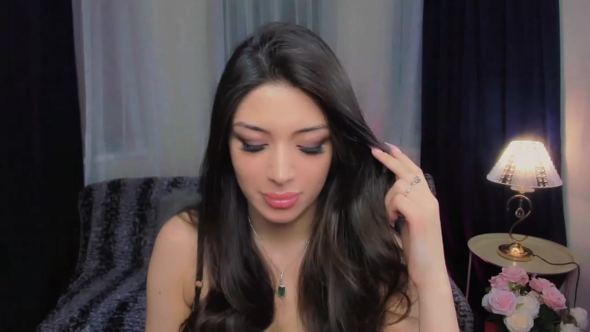 Gallery image thumbnail from Angel_on_Duty's myfreecams stream on, 05/20/2023, 20:14 image 1 of 20