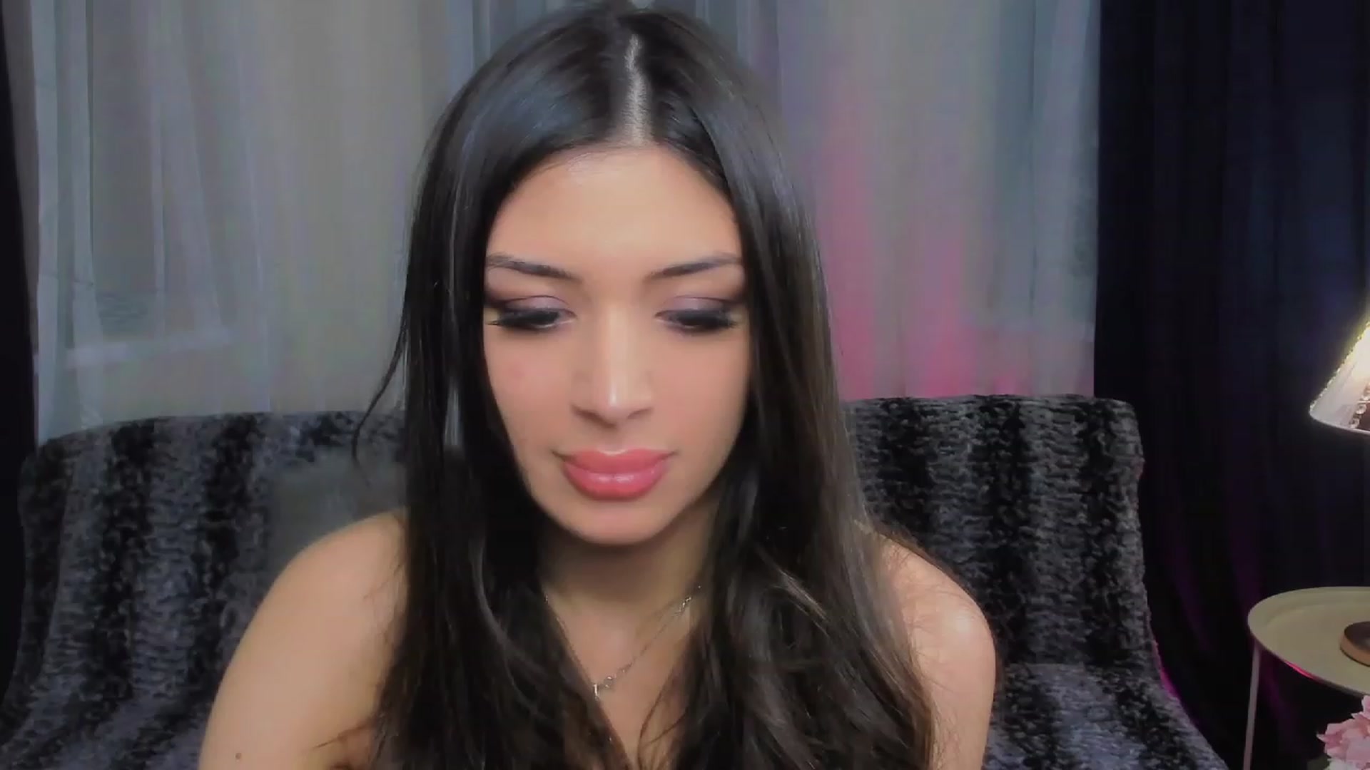 Gallery image thumbnail from Angel_on_Duty's myfreecams stream on, 05/20/2023, 21:47 image 16 of 20