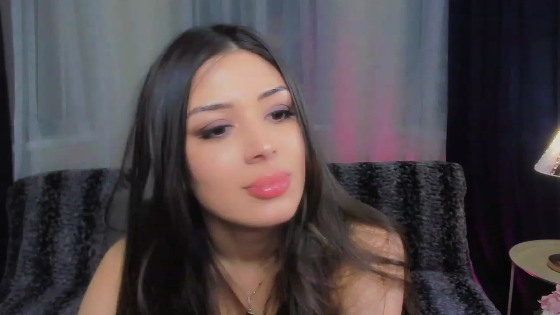 Gallery image thumbnail from Angel_on_Duty's myfreecams stream on, 05/20/2023, 21:47 image 14 of 20