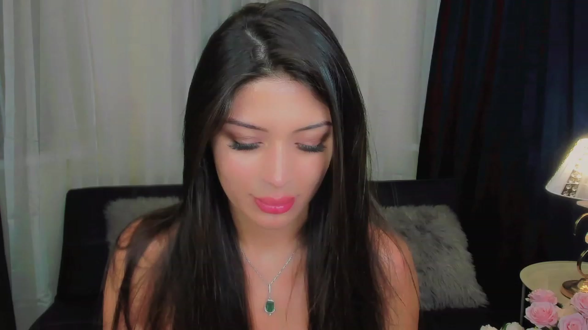 Gallery image thumbnail from Angel_on_Duty's myfreecams stream on, 06/01/2023, 20:39 image 18 of 20