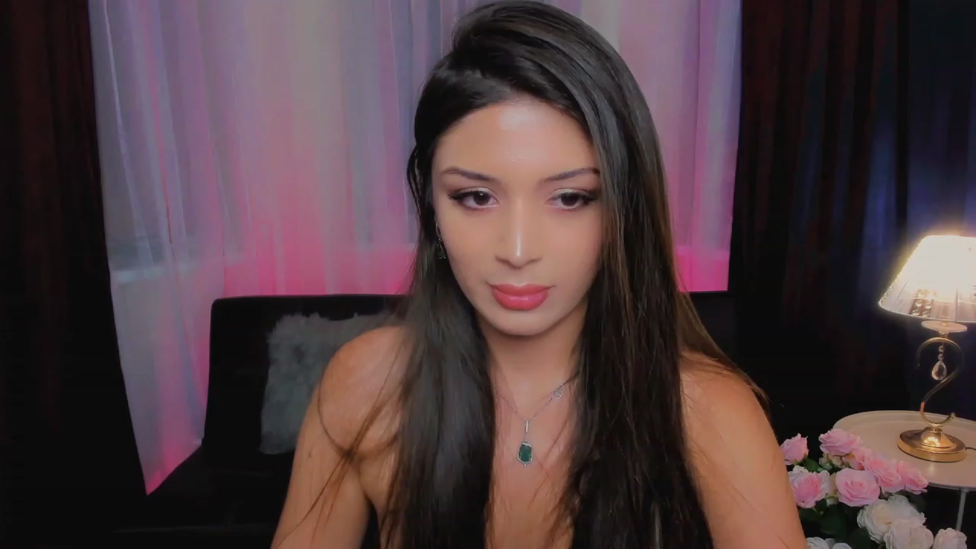 Gallery image thumbnail from Angel_on_Duty's myfreecams stream on, 06/02/2023, 19:09 image 15 of 20