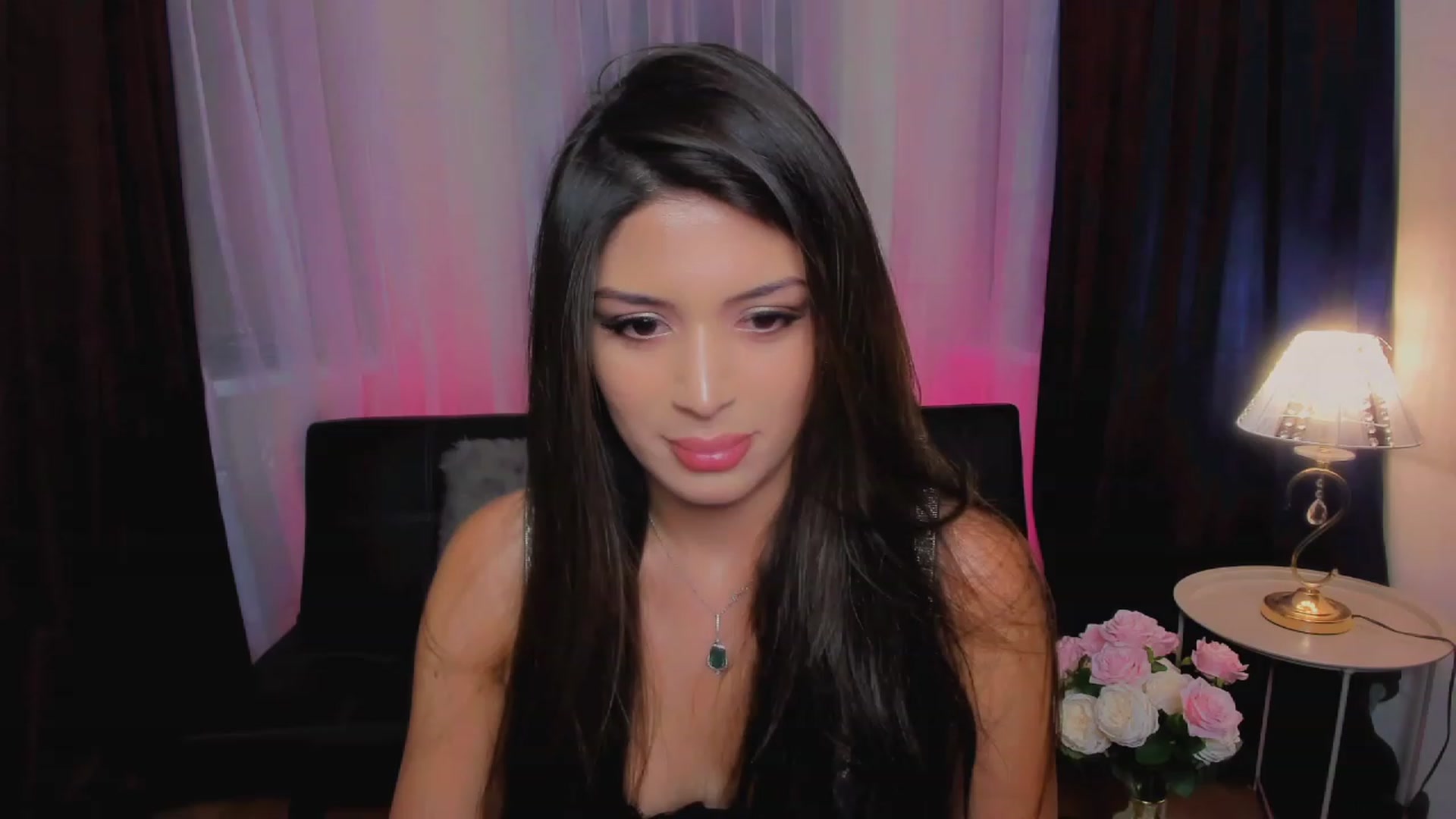 Gallery image thumbnail from Angel_on_Duty's myfreecams stream on, 06/02/2023, 20:29 image 1 of 20