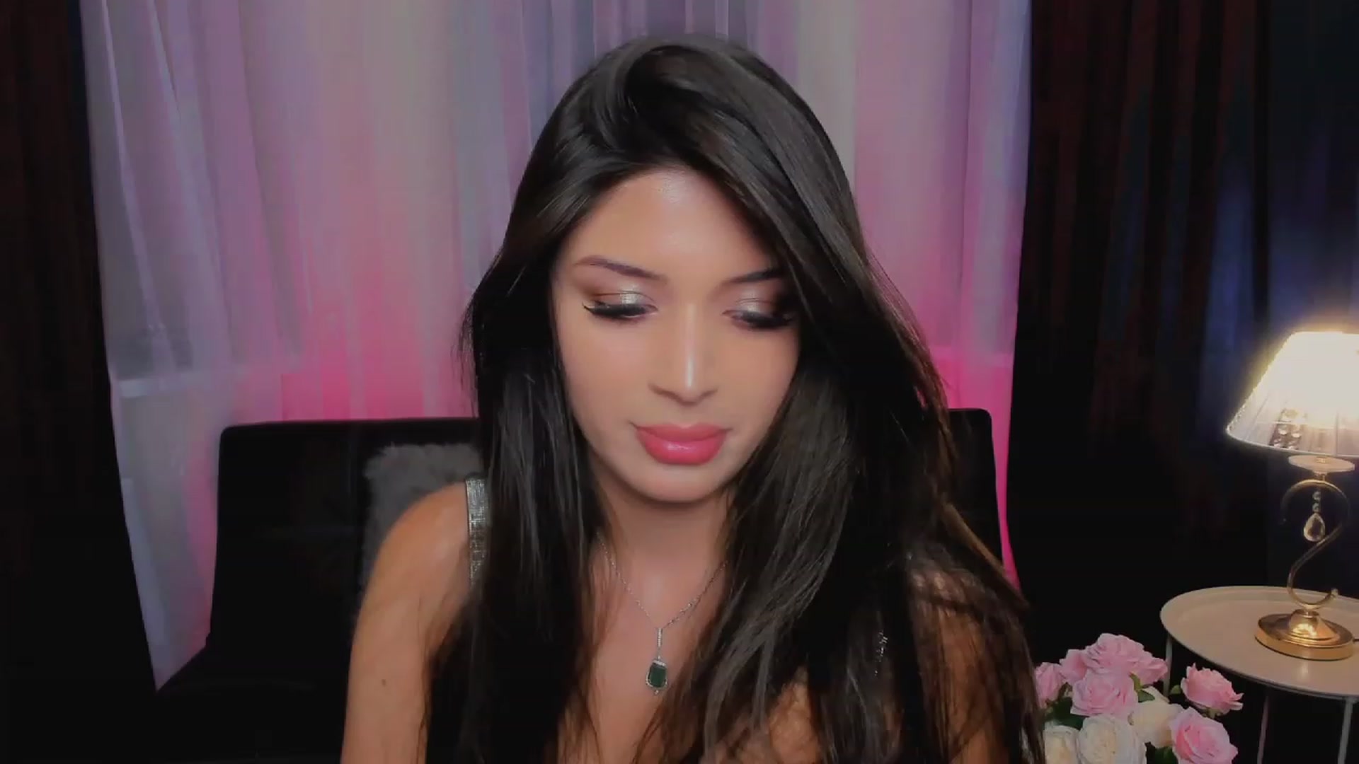 Gallery image thumbnail from Angel_on_Duty's myfreecams stream on, 06/02/2023, 20:29 image 19 of 20