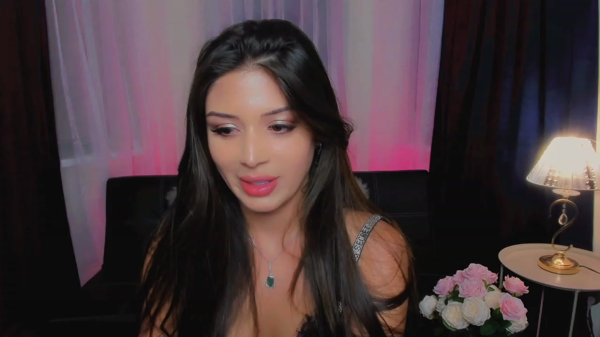 Gallery image thumbnail from Angel_on_Duty's myfreecams stream on, 06/02/2023, 22:59 image 14 of 20