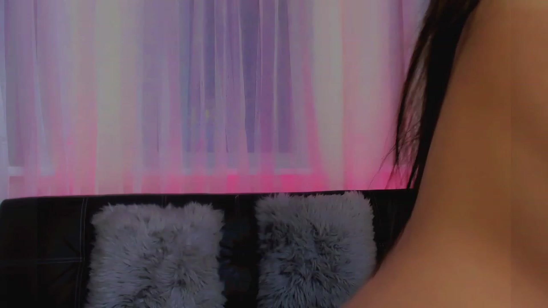 Gallery image thumbnail from Angel_on_Duty's myfreecams stream on, 06/02/2023, 22:59 image 10 of 20