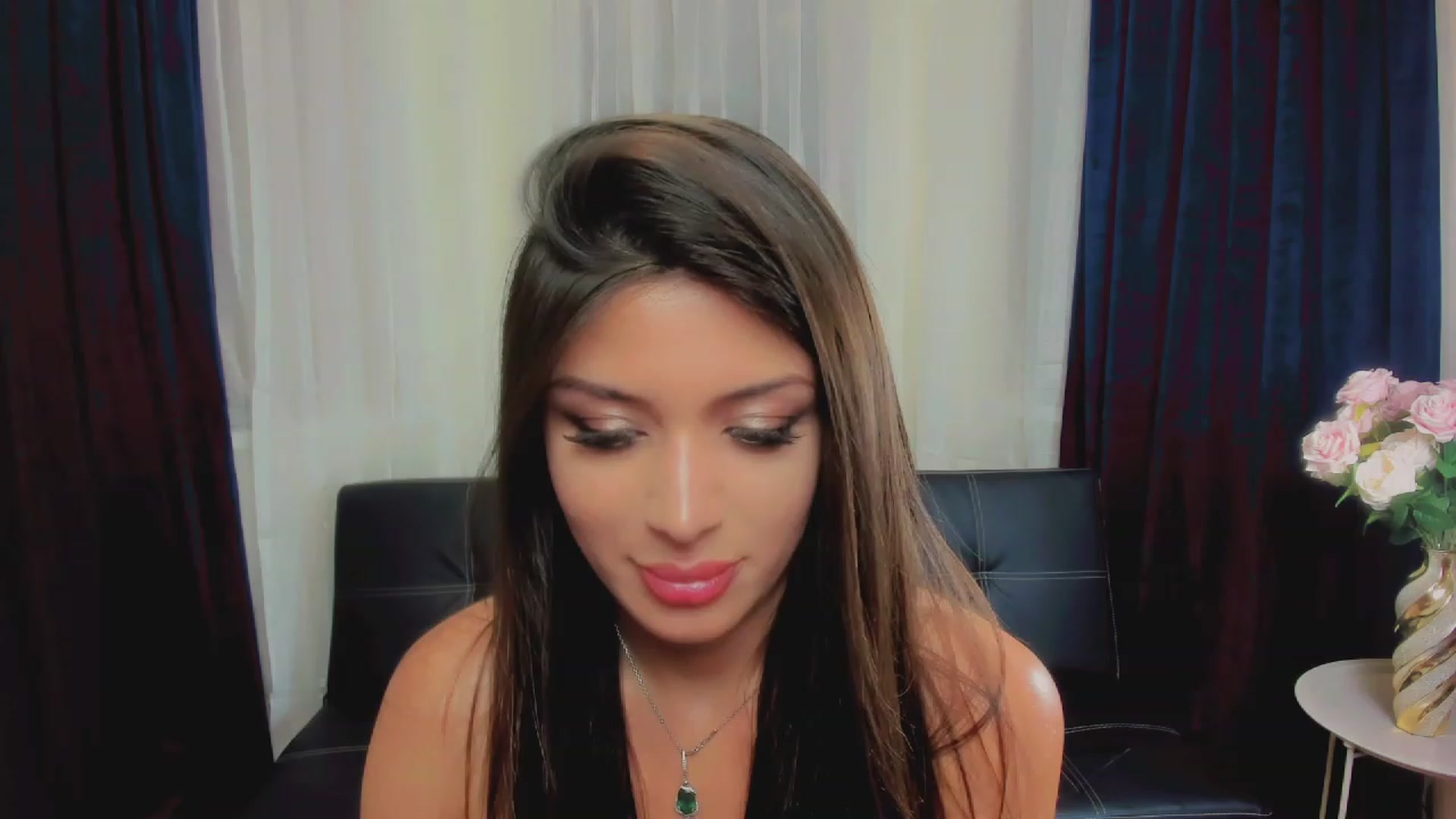 Gallery image thumbnail from Angel_on_Duty's myfreecams stream on, 06/03/2023, 22:37 image 14 of 20