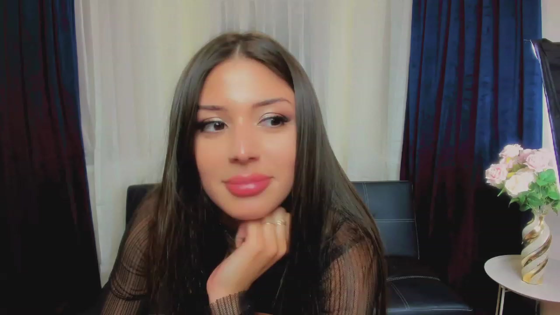 Gallery image thumbnail from Angel_on_Duty's myfreecams stream on, 06/03/2023, 22:37 image 20 of 20