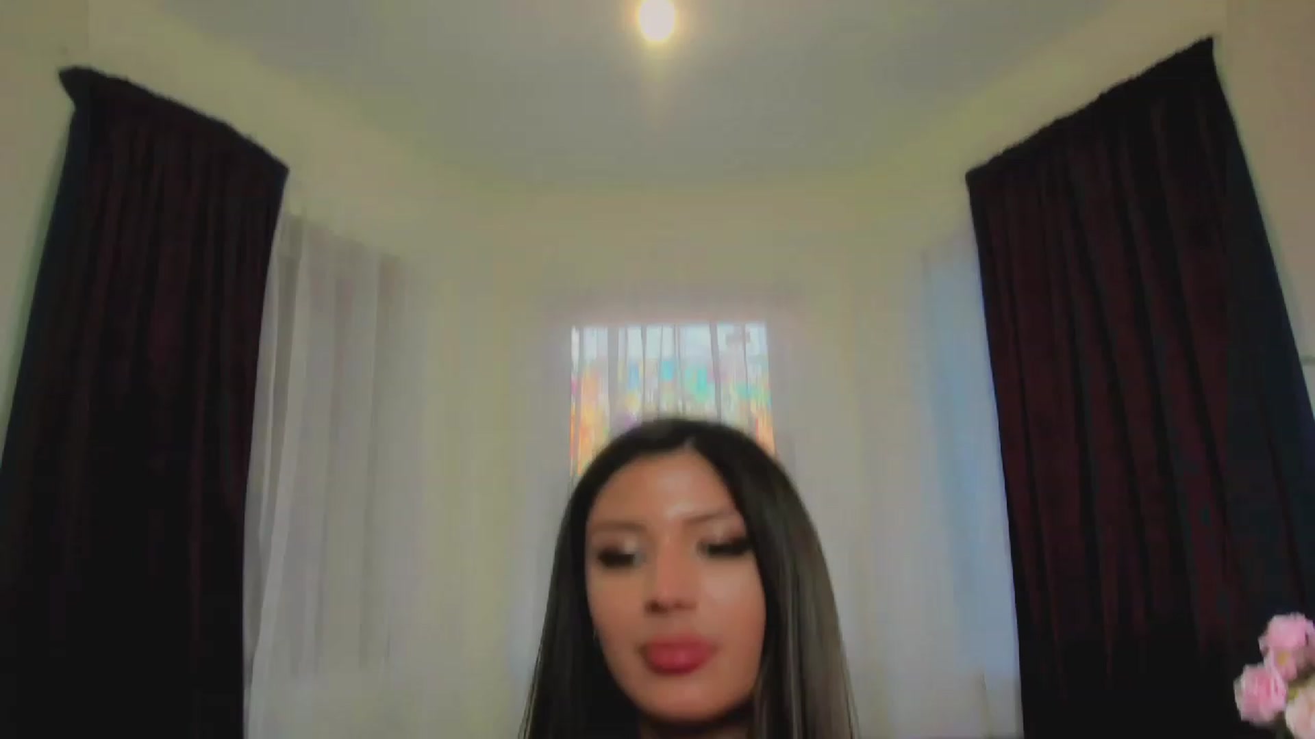 Gallery image thumbnail from Angel_on_Duty's myfreecams stream on, 06/04/2023, 02:54 image 15 of 20