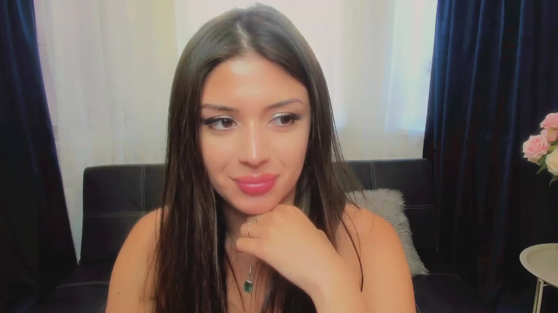 Gallery image thumbnail from Angel_on_Duty's myfreecams stream on, 06/04/2023, 05:29 image 11 of 20