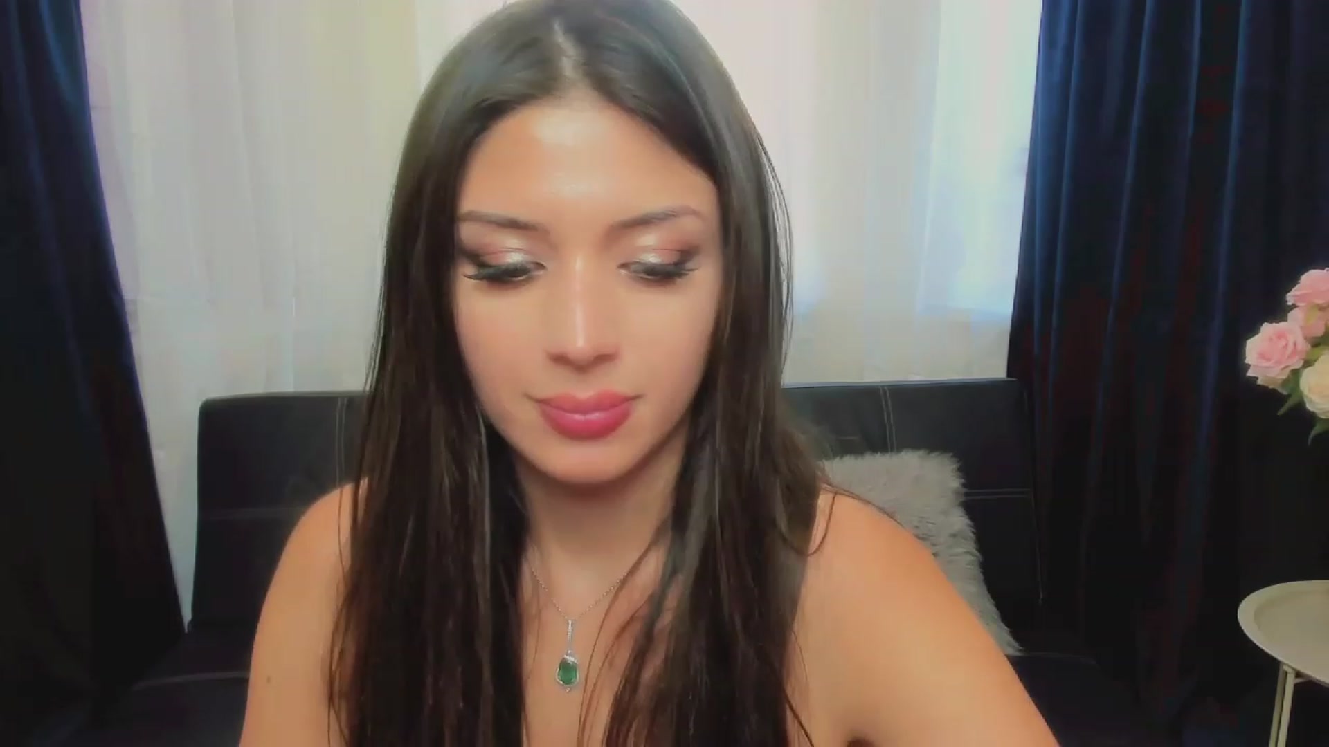 Gallery image thumbnail from Angel_on_Duty's myfreecams stream on, 06/04/2023, 05:29 image 12 of 20