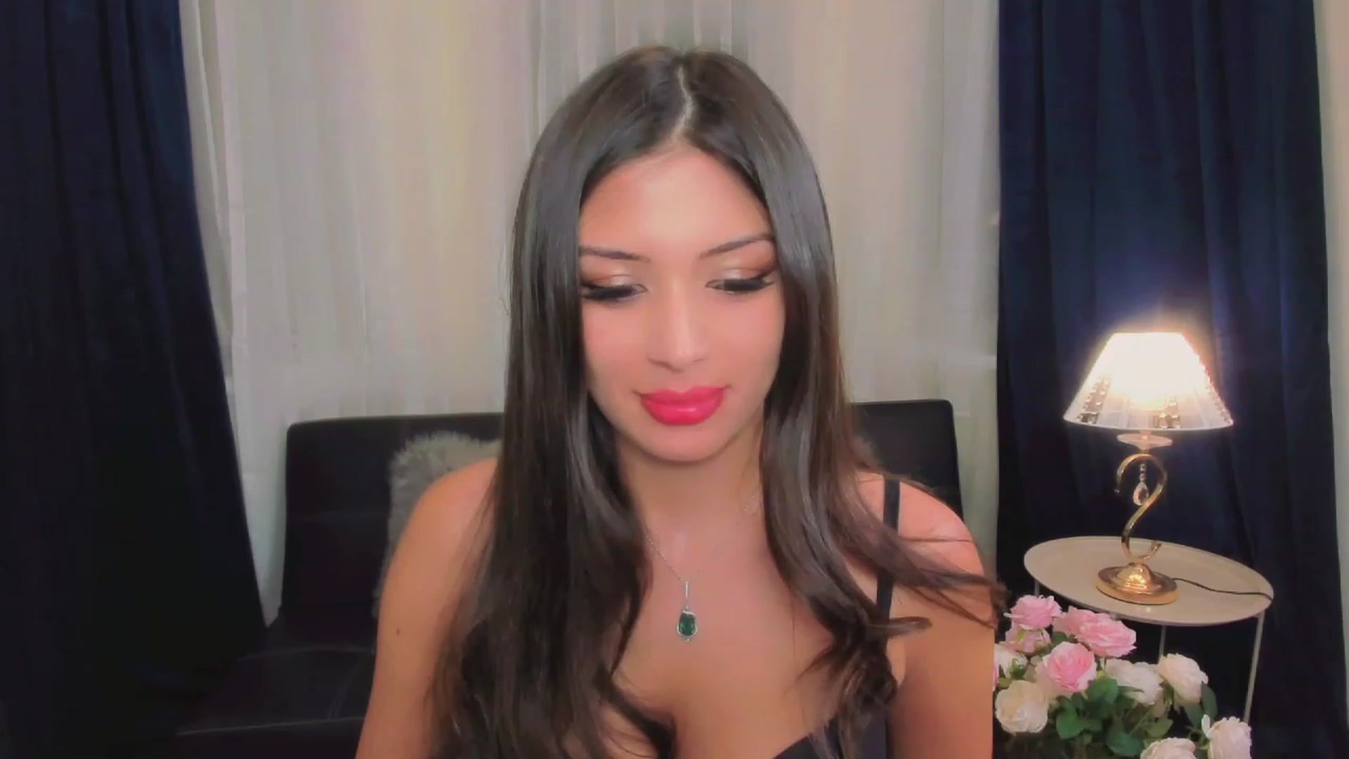 Gallery image thumbnail from Angel_on_Duty's myfreecams stream on, 06/06/2023, 19:15 image 7 of 20