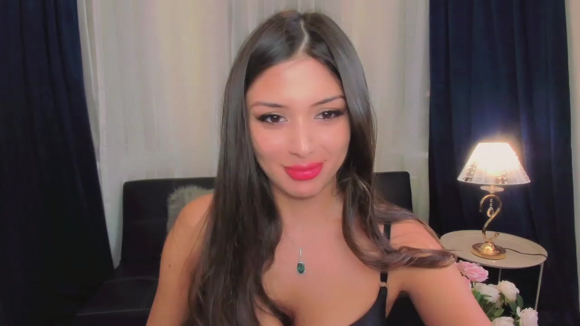Gallery image thumbnail from Angel_on_Duty's myfreecams stream on, 06/06/2023, 19:15 image 2 of 20