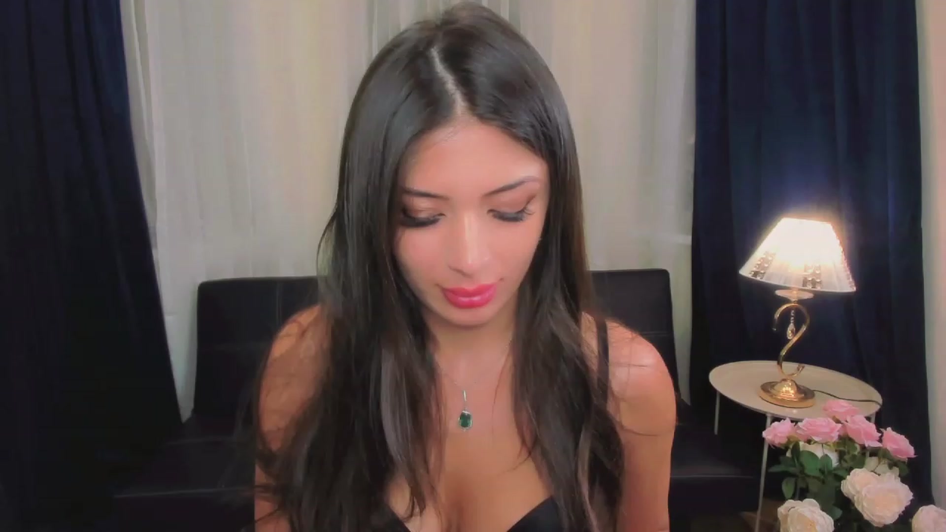 Gallery image thumbnail from Angel_on_Duty's myfreecams stream on, 06/06/2023, 20:13 image 18 of 20
