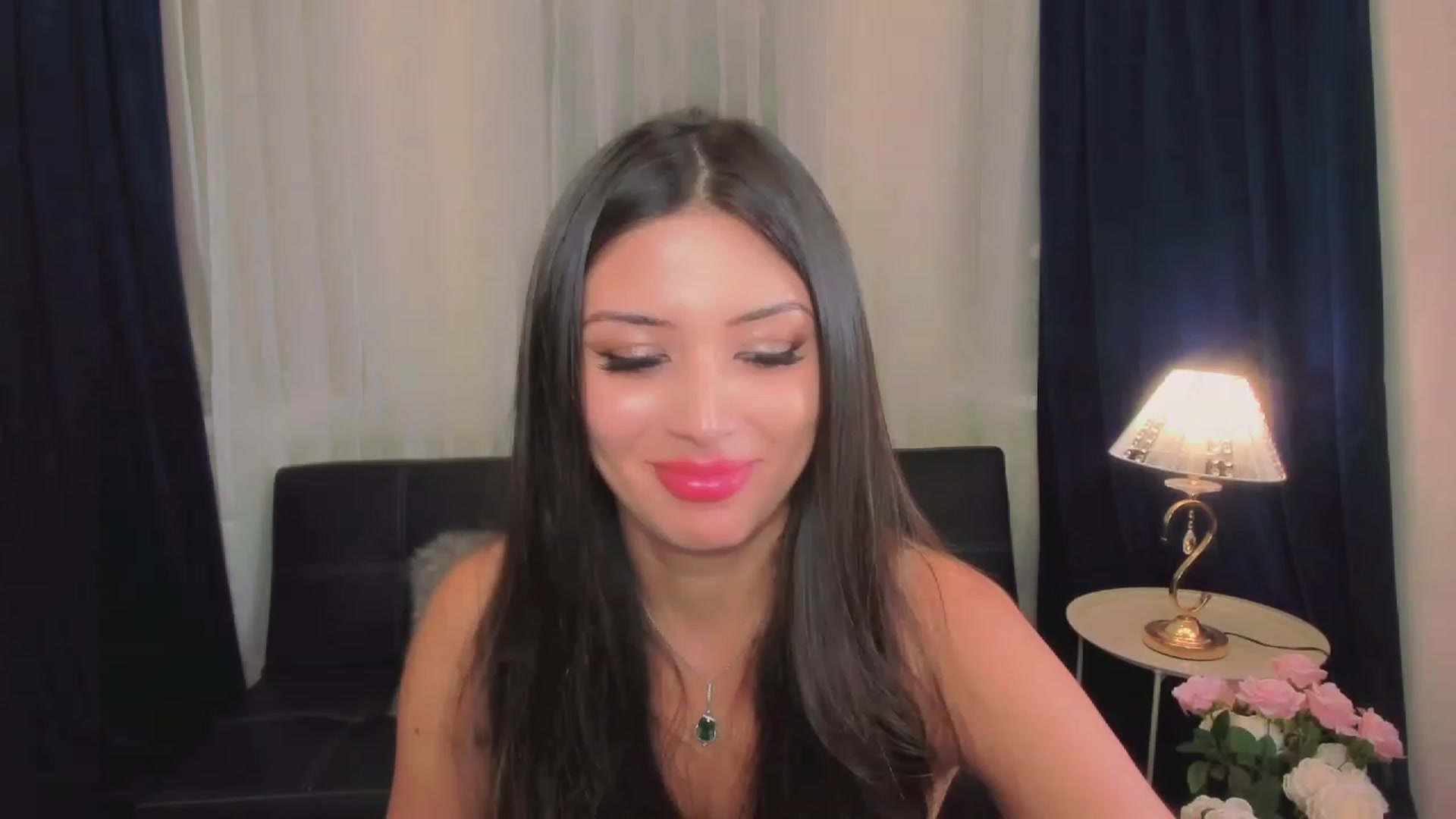 Gallery image thumbnail from Angel_on_Duty's myfreecams stream on, 06/06/2023, 21:31 image 4 of 20