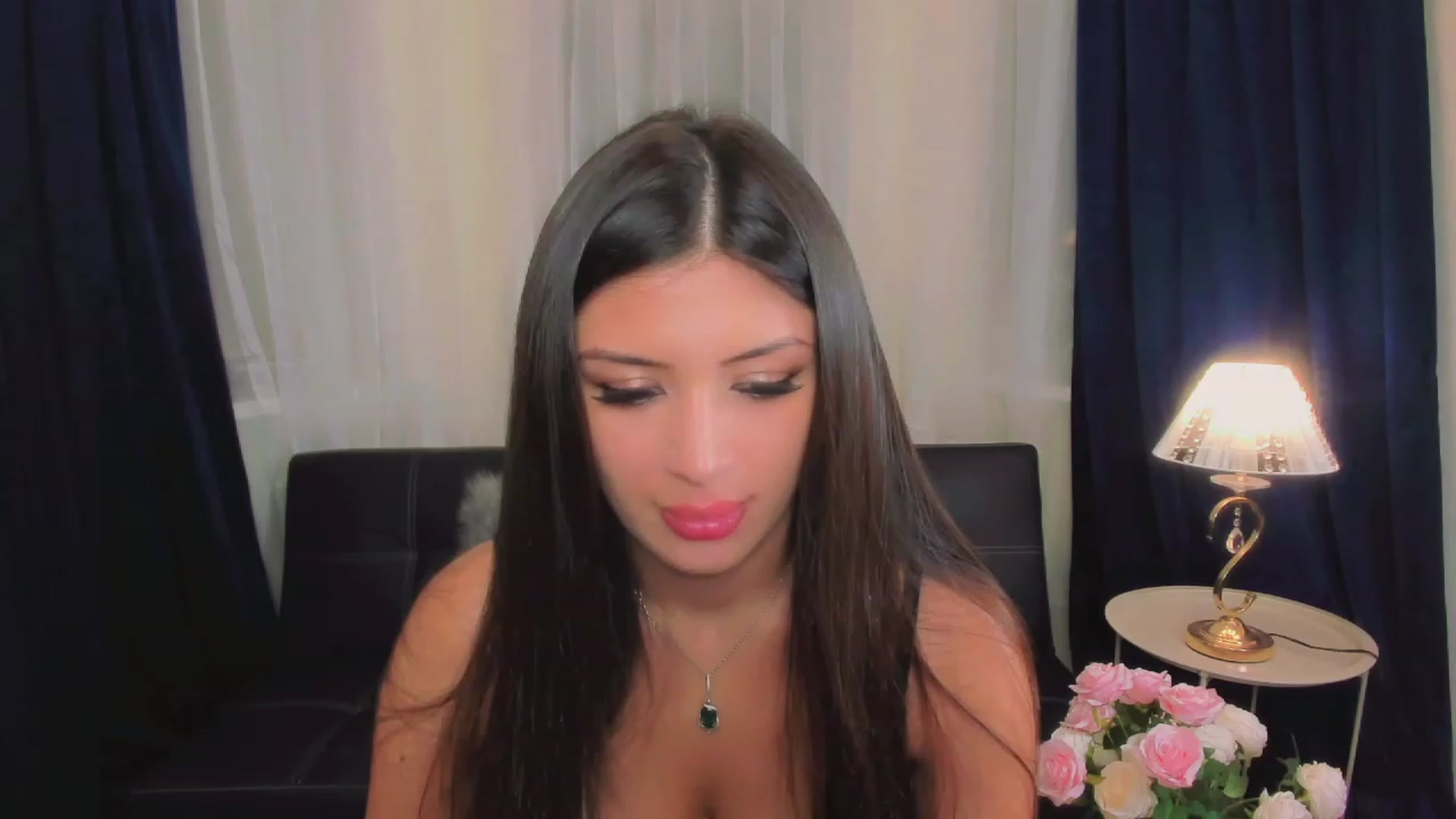 Gallery image thumbnail from Angel_on_Duty's myfreecams stream on, 06/06/2023, 23:35 image 2 of 20