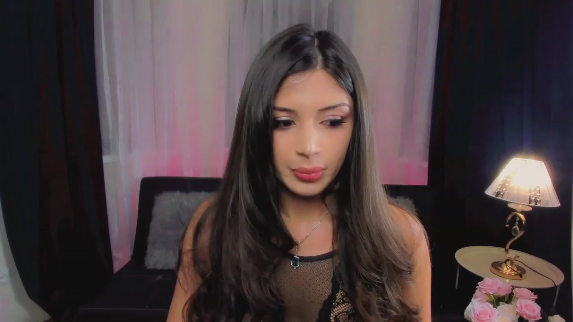 Gallery image thumbnail from Angel_on_Duty's myfreecams stream on, 06/07/2023, 19:05 image 1 of 20