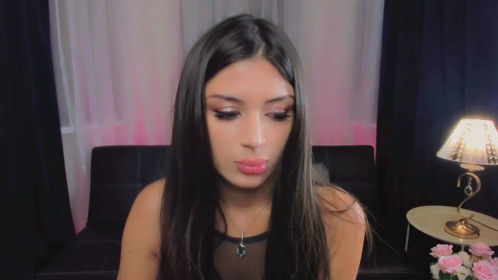 Gallery image thumbnail from Angel_on_Duty's myfreecams stream on, 06/07/2023, 22:44 image 4 of 20