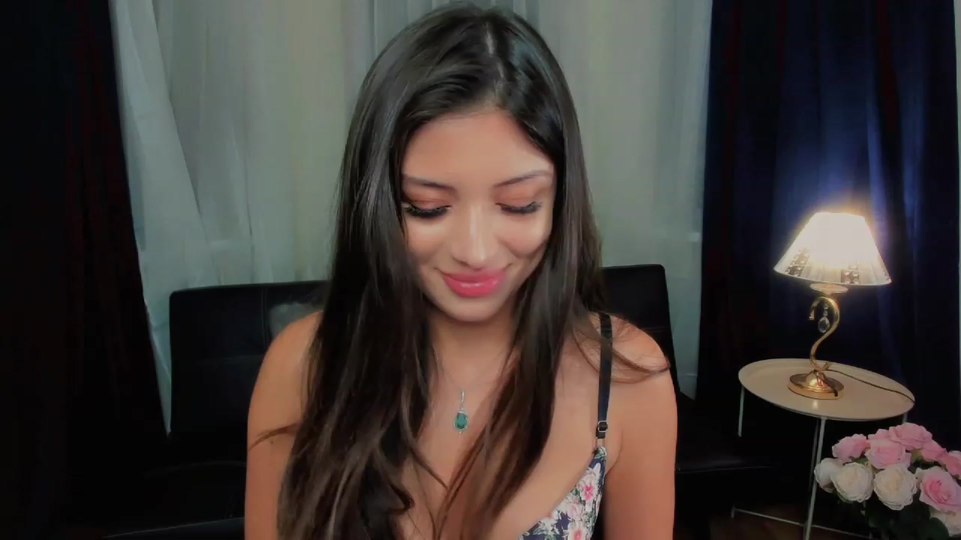 Gallery image thumbnail from Angel_on_Duty's myfreecams stream on, 06/10/2023, 20:52 image 3 of 20