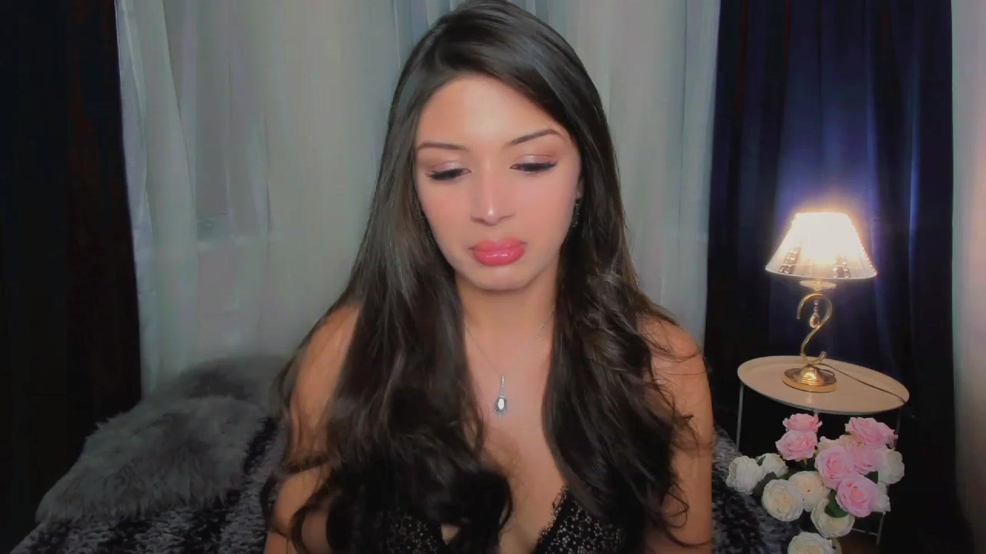 Gallery image thumbnail from Angel_on_Duty's myfreecams stream on, 06/11/2023, 18:52 image 4 of 20