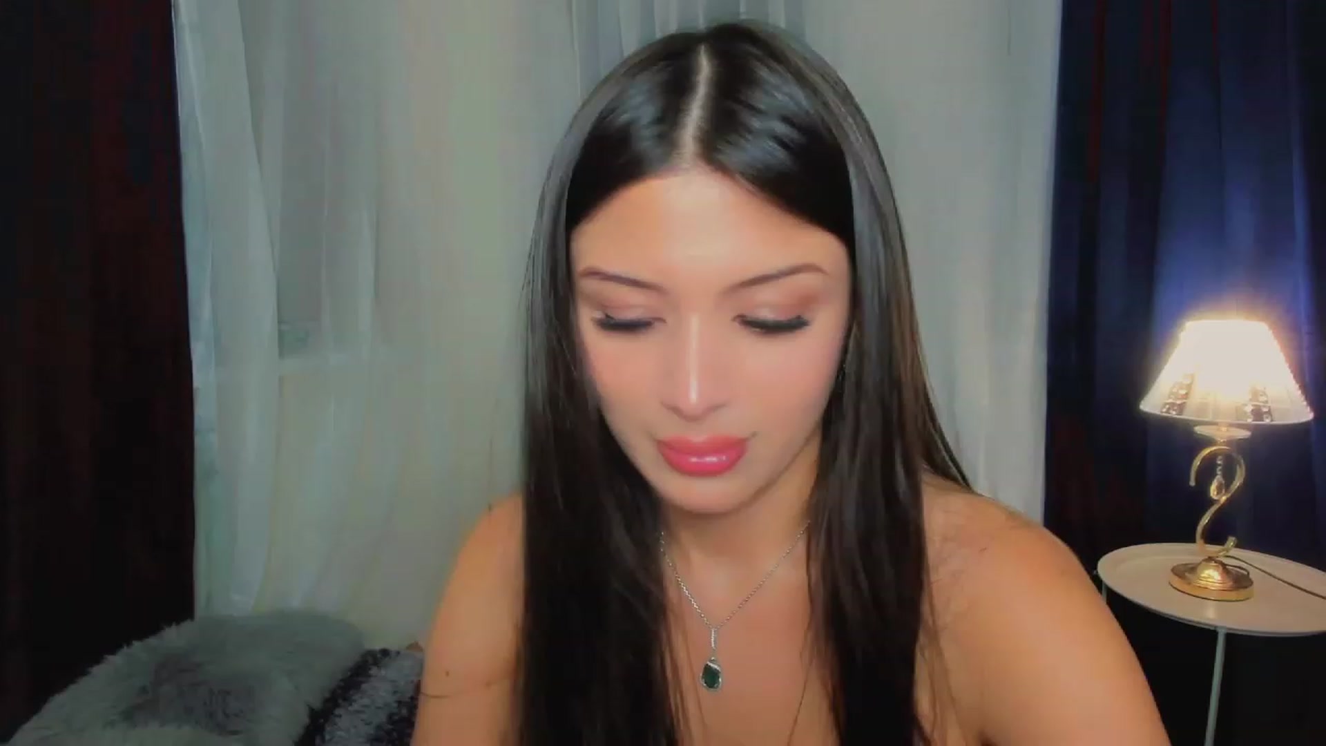 Gallery image thumbnail from Angel_on_Duty's myfreecams stream on, 06/12/2023, 24:06 image 4 of 20