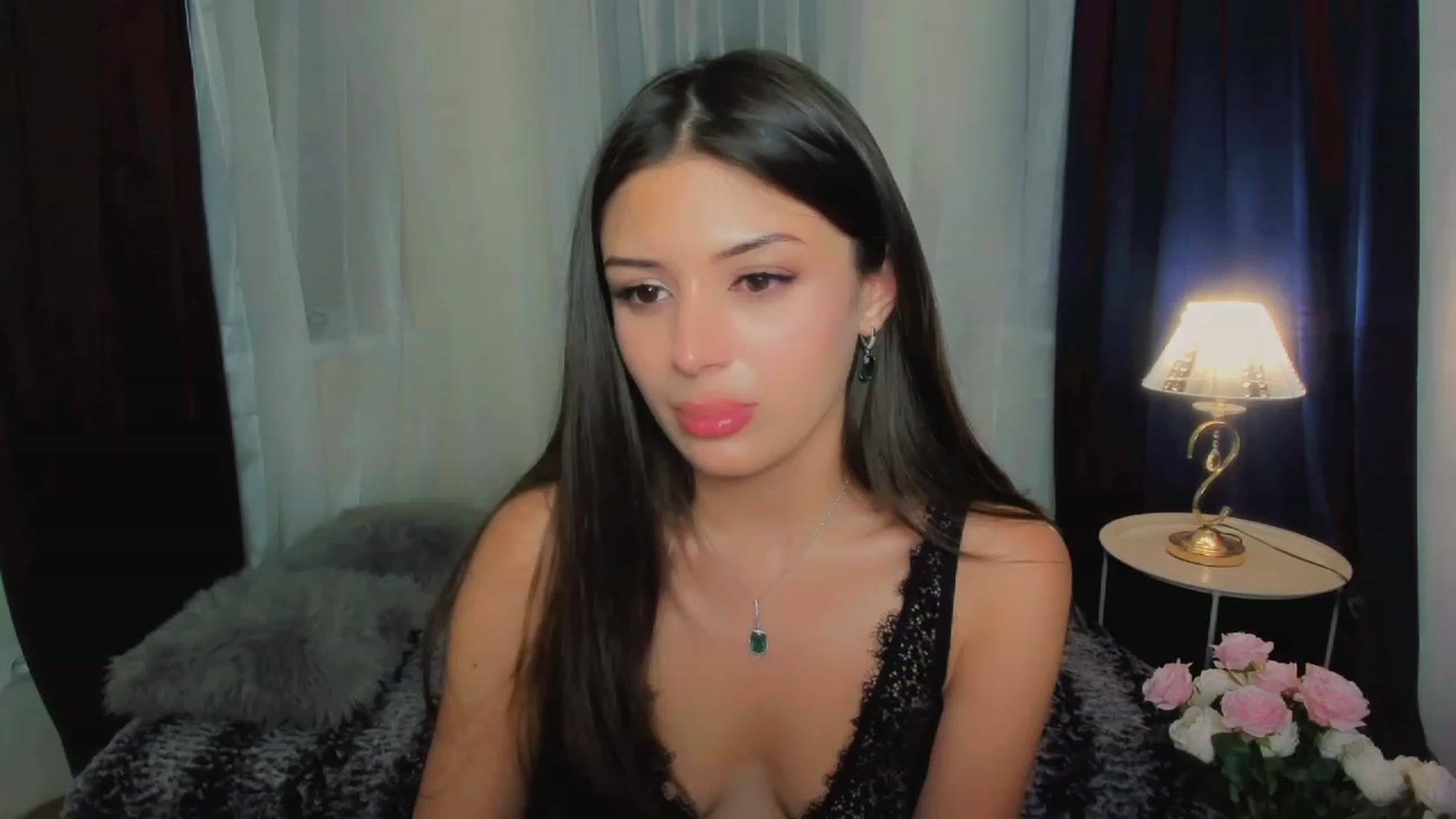 Gallery image thumbnail from Angel_on_Duty's myfreecams stream on, 06/12/2023, 04:28 image 2 of 20