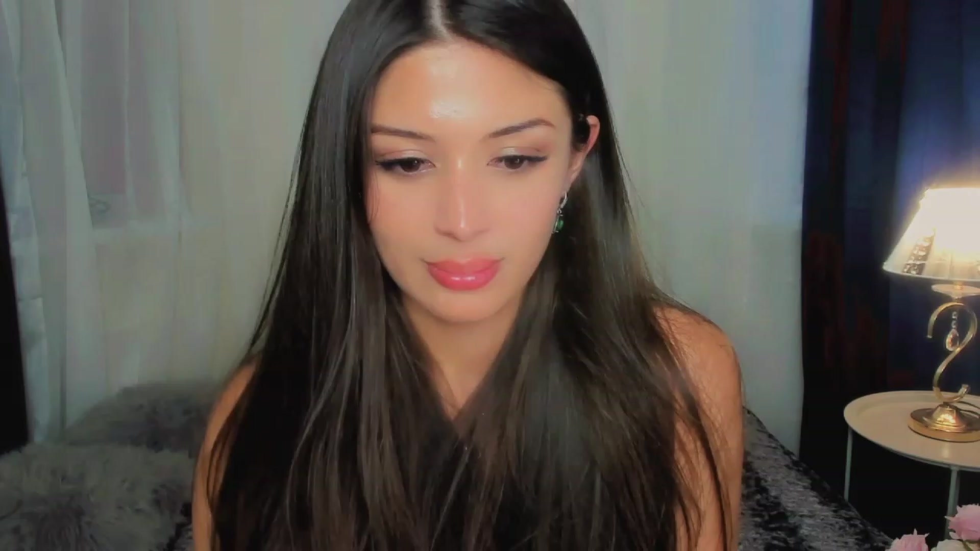 Gallery image thumbnail from Angel_on_Duty's myfreecams stream on, 06/12/2023, 04:28 image 18 of 20