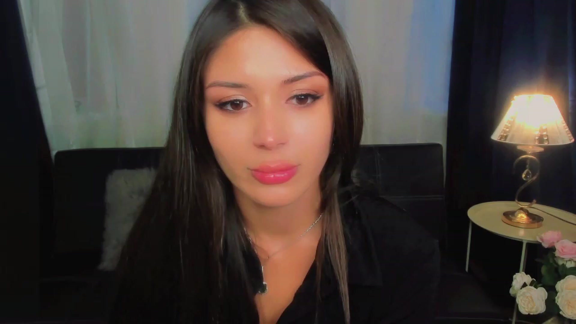 Gallery image thumbnail from Angel_on_Duty's myfreecams stream on, 06/13/2023, 03:31 image 6 of 20