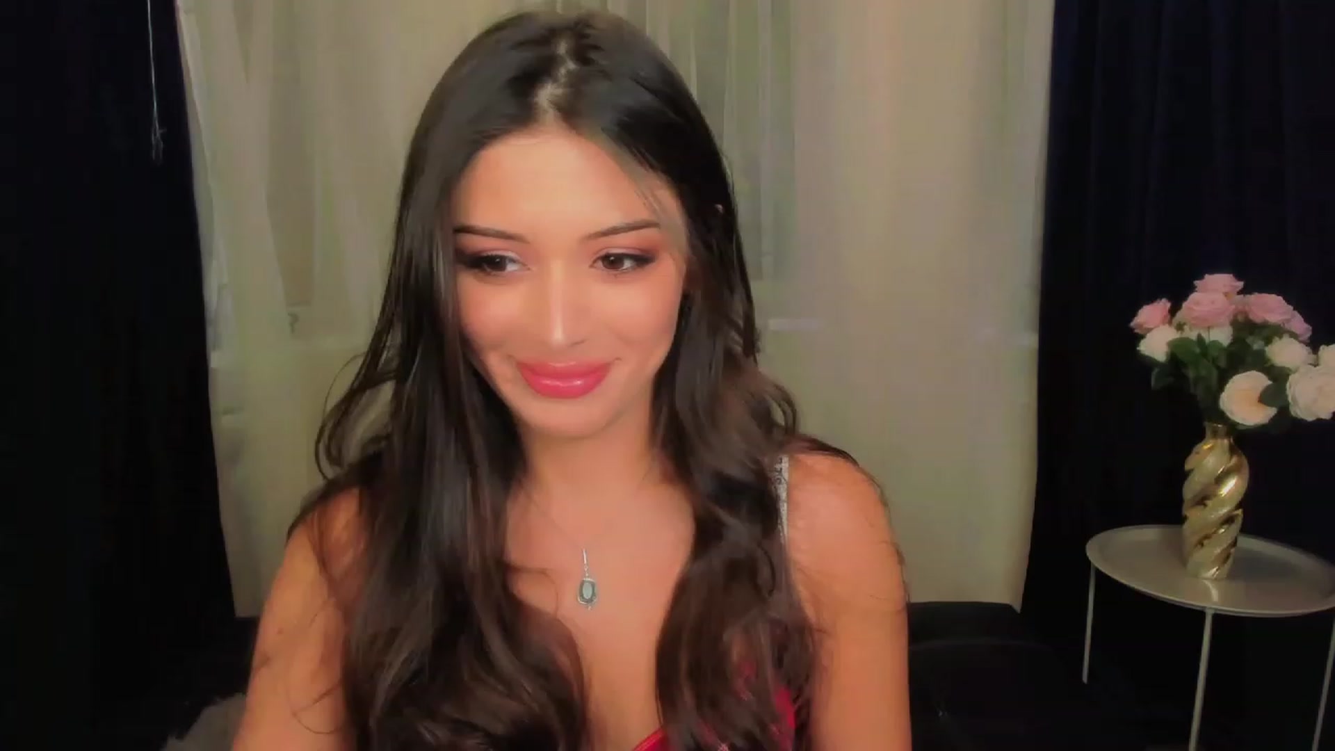 Gallery image thumbnail from Angel_on_Duty's myfreecams stream on, 06/14/2023, 20:29 image 1 of 20