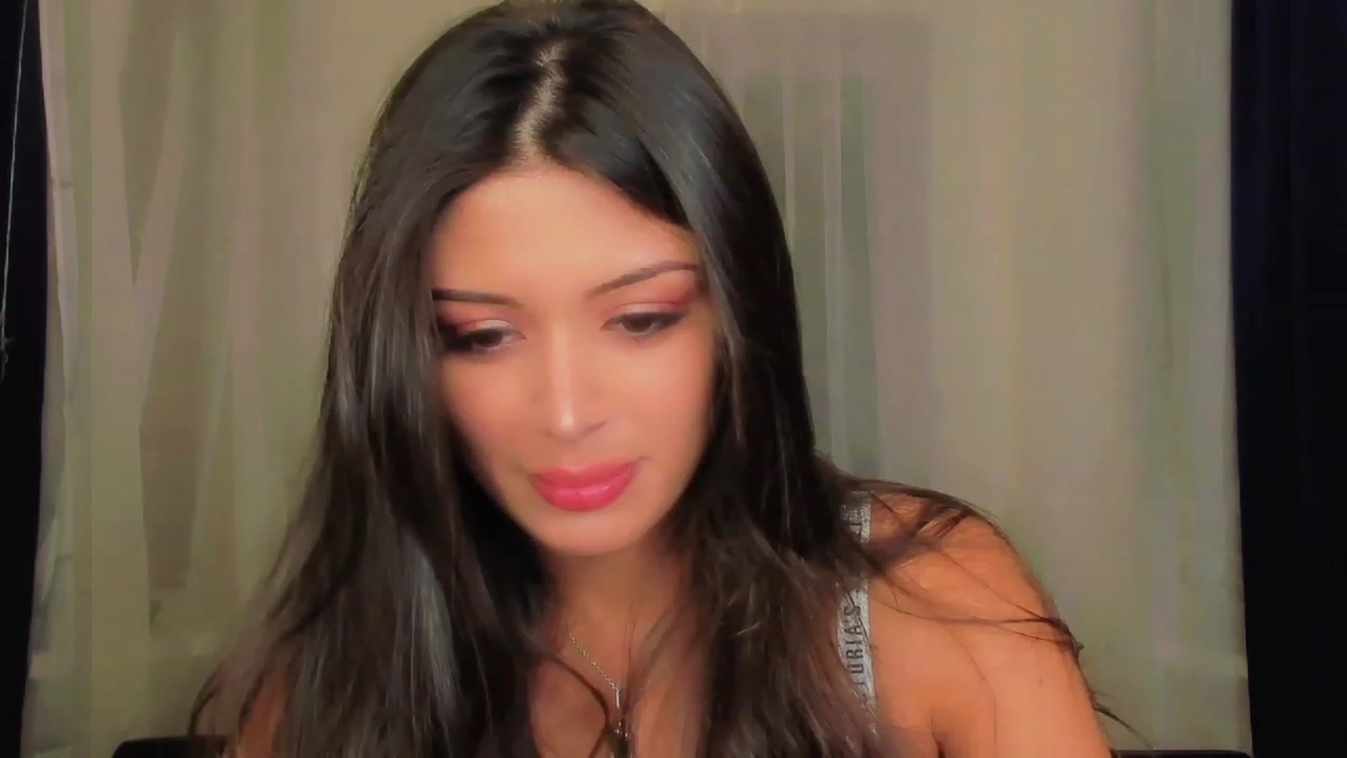Gallery image thumbnail from Angel_on_Duty's myfreecams stream on, 06/14/2023, 22:03 image 15 of 20