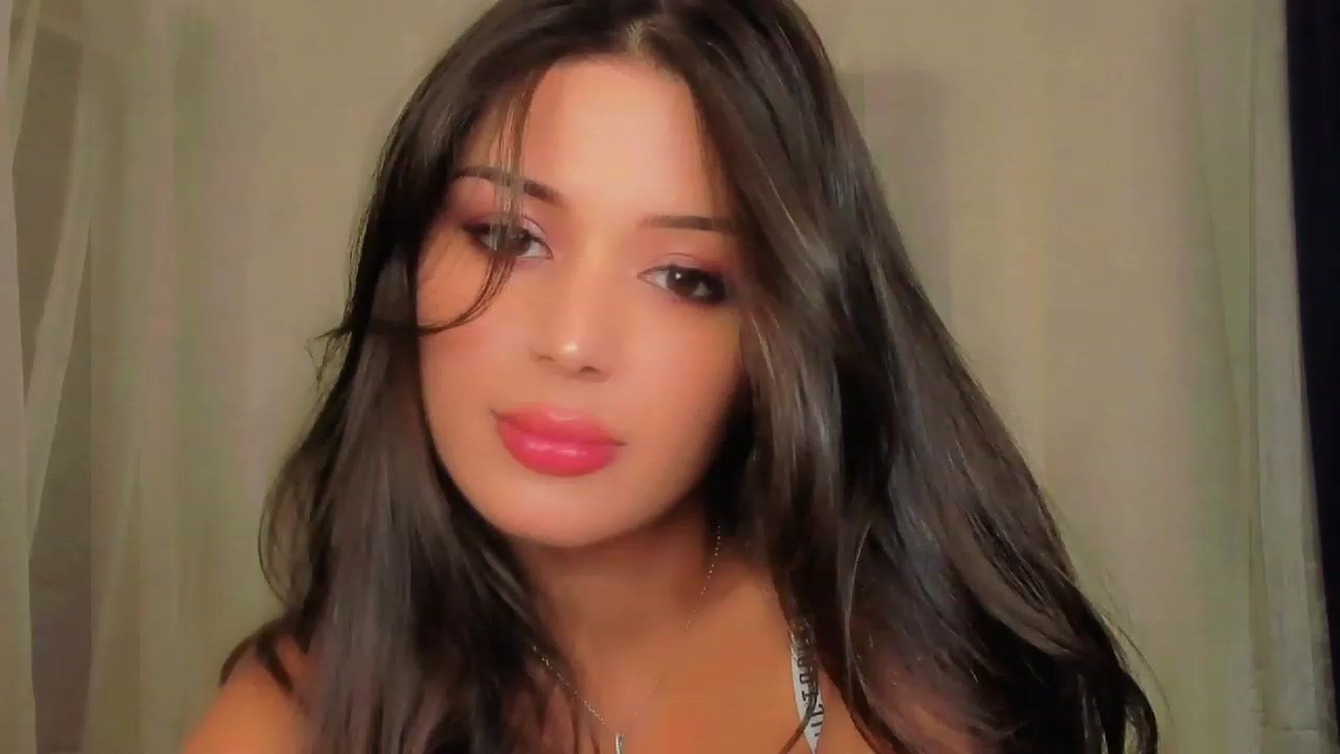 Gallery image thumbnail from Angel_on_Duty's myfreecams stream on, 06/14/2023, 22:03 image 2 of 20