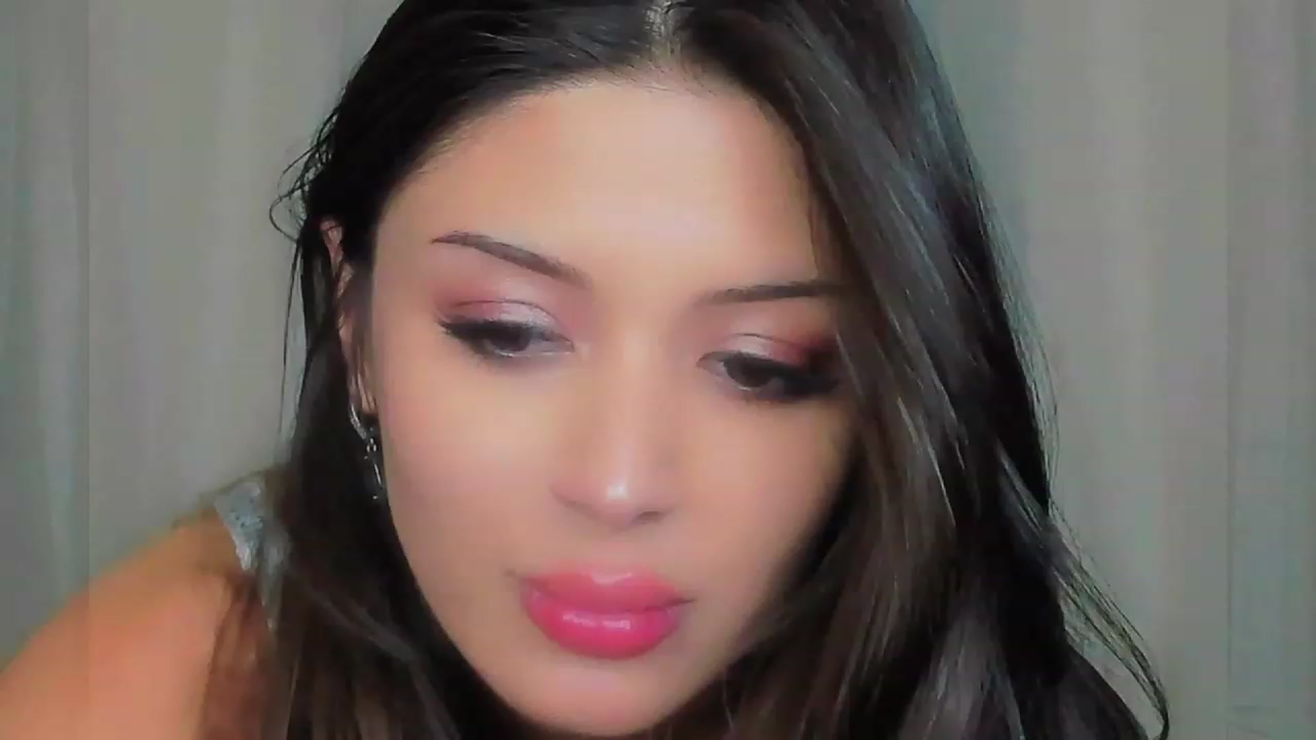 Gallery image thumbnail from Angel_on_Duty's myfreecams stream on, 06/15/2023, 02:32 image 1 of 20