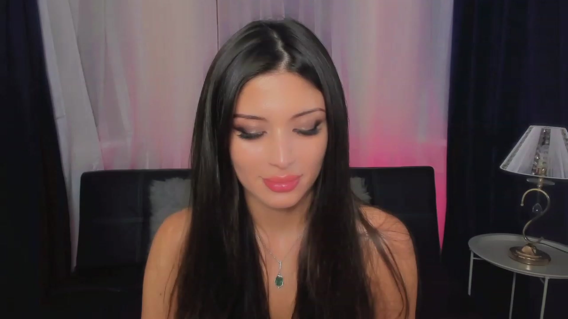 Gallery image thumbnail from Angel_on_Duty's myfreecams stream on, 06/18/2023, 02:08 image 12 of 20