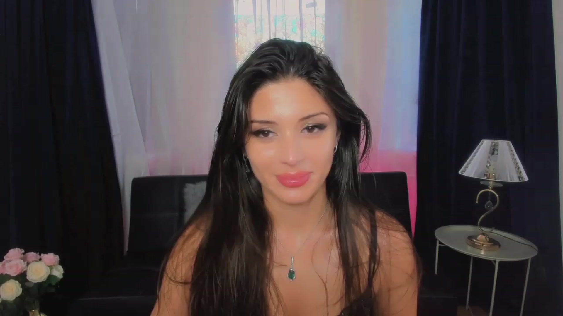Gallery image thumbnail from Angel_on_Duty's myfreecams stream on, 06/18/2023, 03:43 image 8 of 20