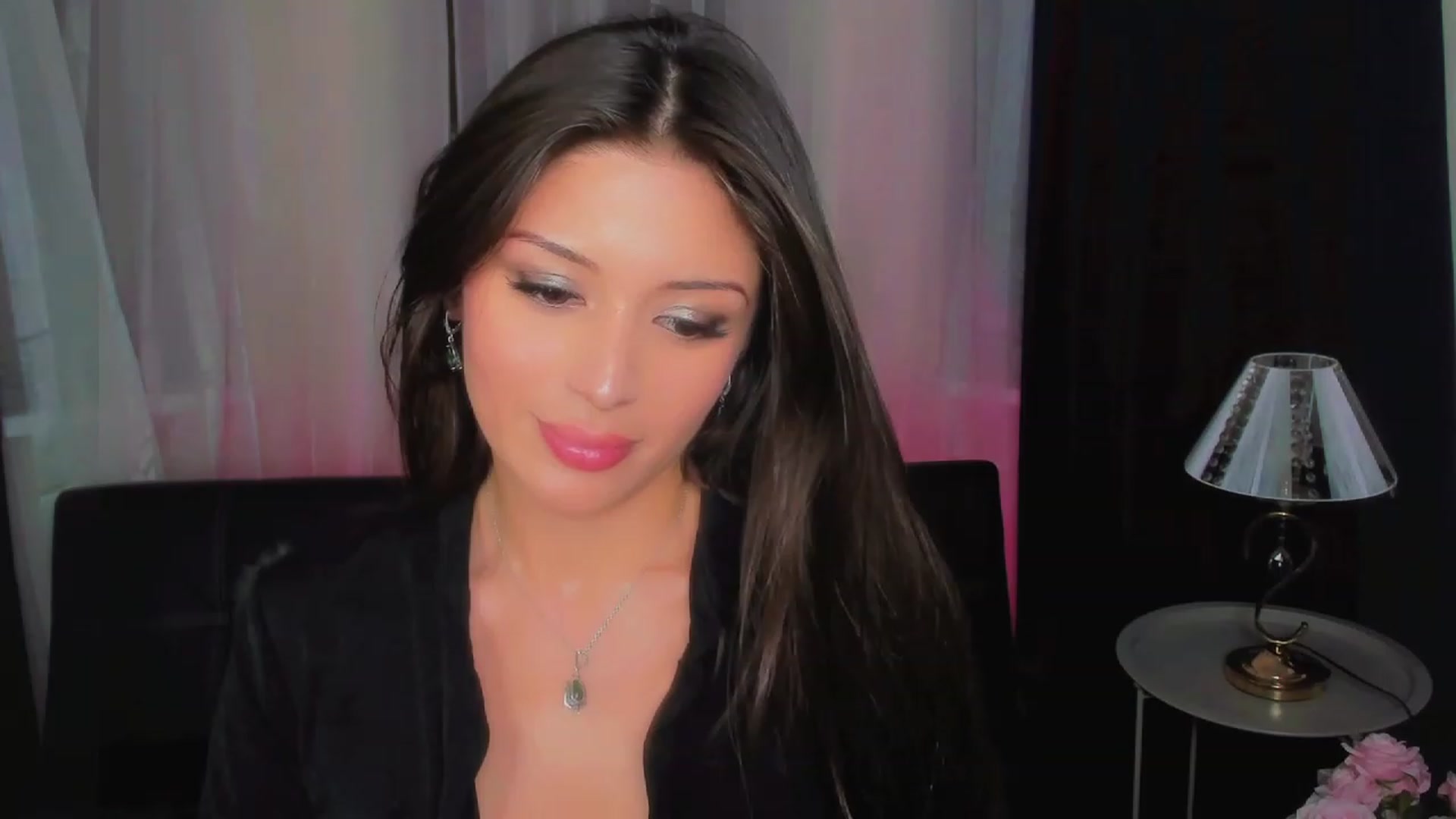 Gallery image thumbnail from Angel_on_Duty's myfreecams stream on, 06/20/2023, 01:44 image 9 of 20