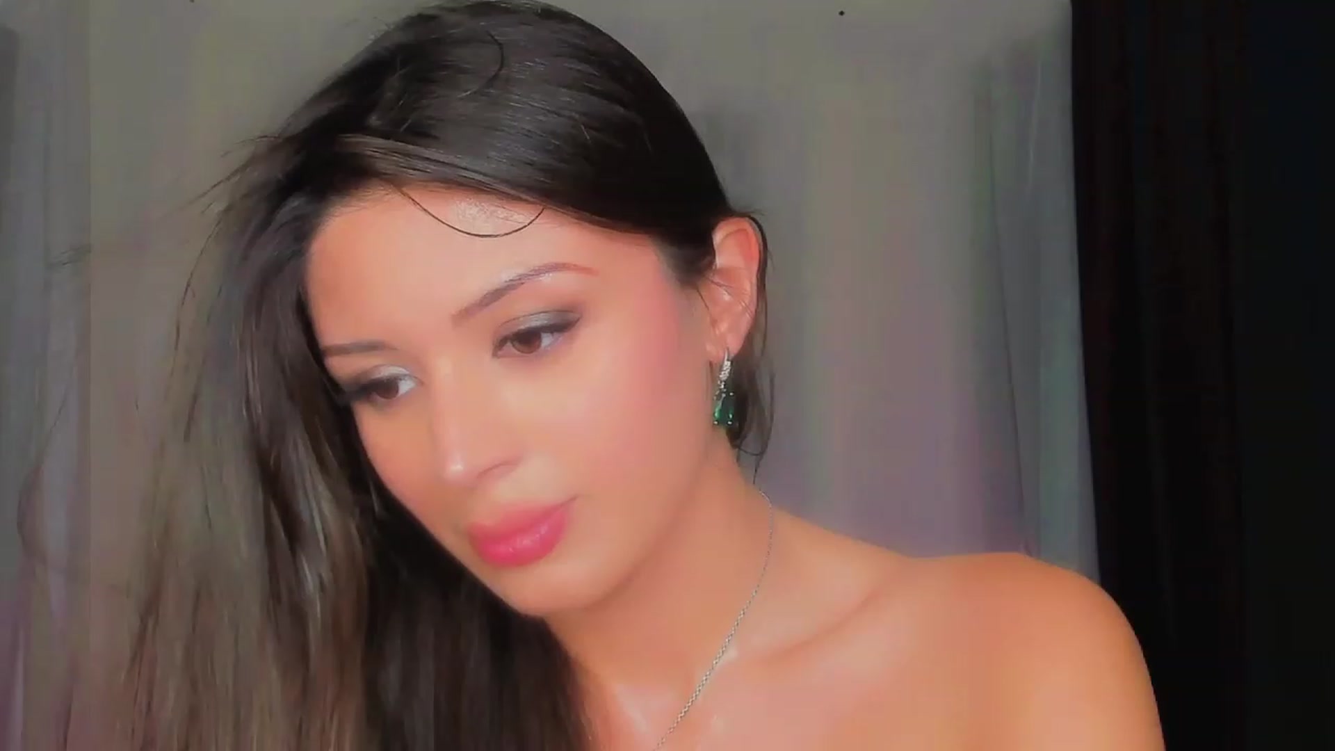 Gallery image thumbnail from Angel_on_Duty's myfreecams stream on, 06/20/2023, 01:44 image 6 of 20