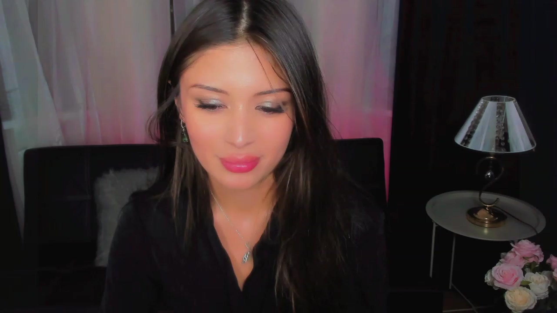 Gallery image thumbnail from Angel_on_Duty's myfreecams stream on, 06/20/2023, 01:44 image 13 of 20
