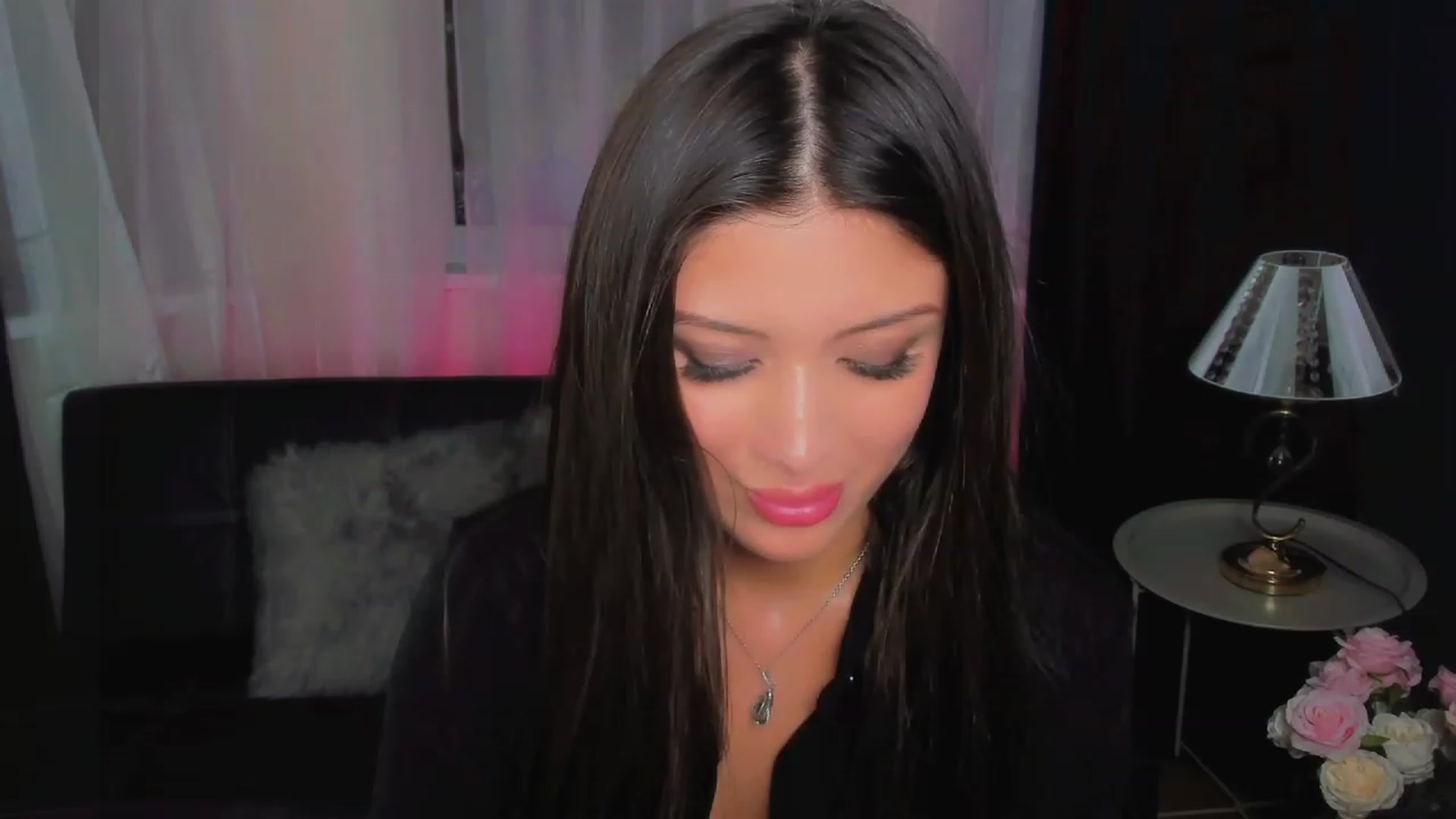 Gallery image thumbnail from Angel_on_Duty's myfreecams stream on, 06/20/2023, 01:44 image 15 of 20