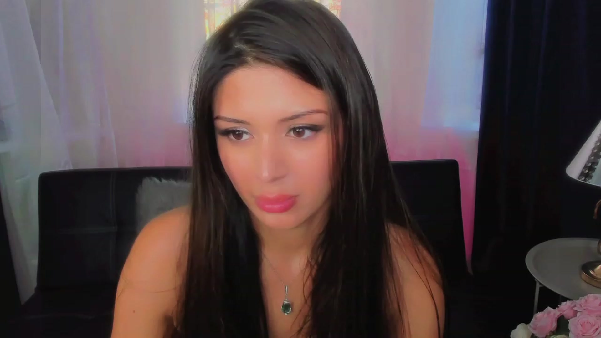 Gallery image thumbnail from Angel_on_Duty's myfreecams stream on, 06/20/2023, 03:55 image 15 of 20