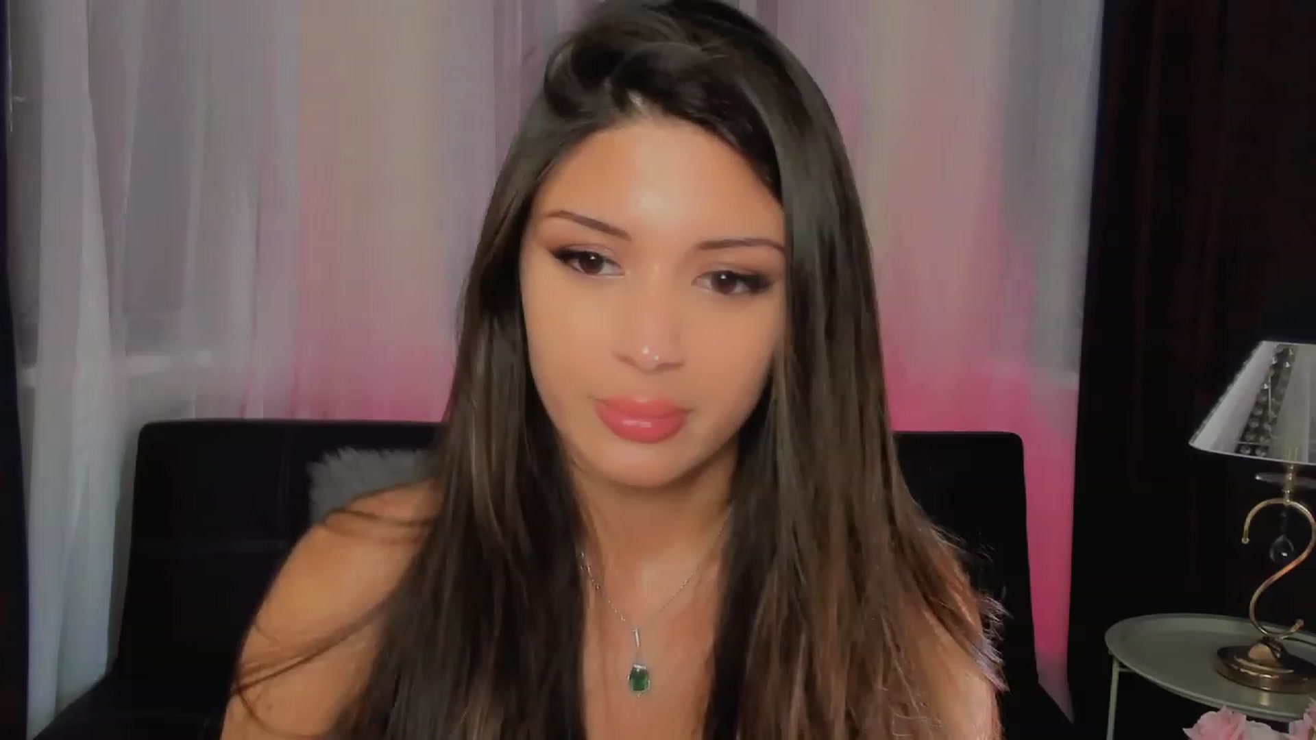 Gallery image thumbnail from Angel_on_Duty's myfreecams stream on, 06/22/2023, 22:55 image 3 of 20