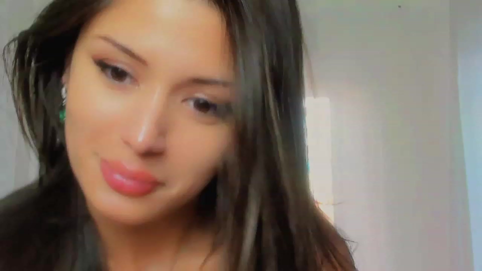 Gallery image thumbnail from Angel_on_Duty's myfreecams stream on, 06/23/2023, 03:25 image 8 of 20
