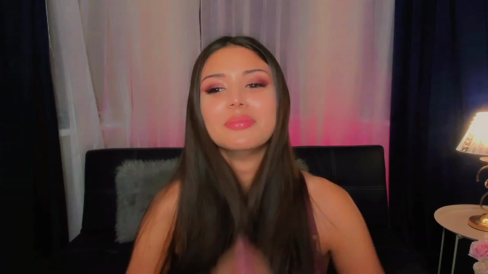 Gallery image thumbnail from Angel_on_Duty's myfreecams stream on, 06/25/2023, 01:25 image 6 of 20