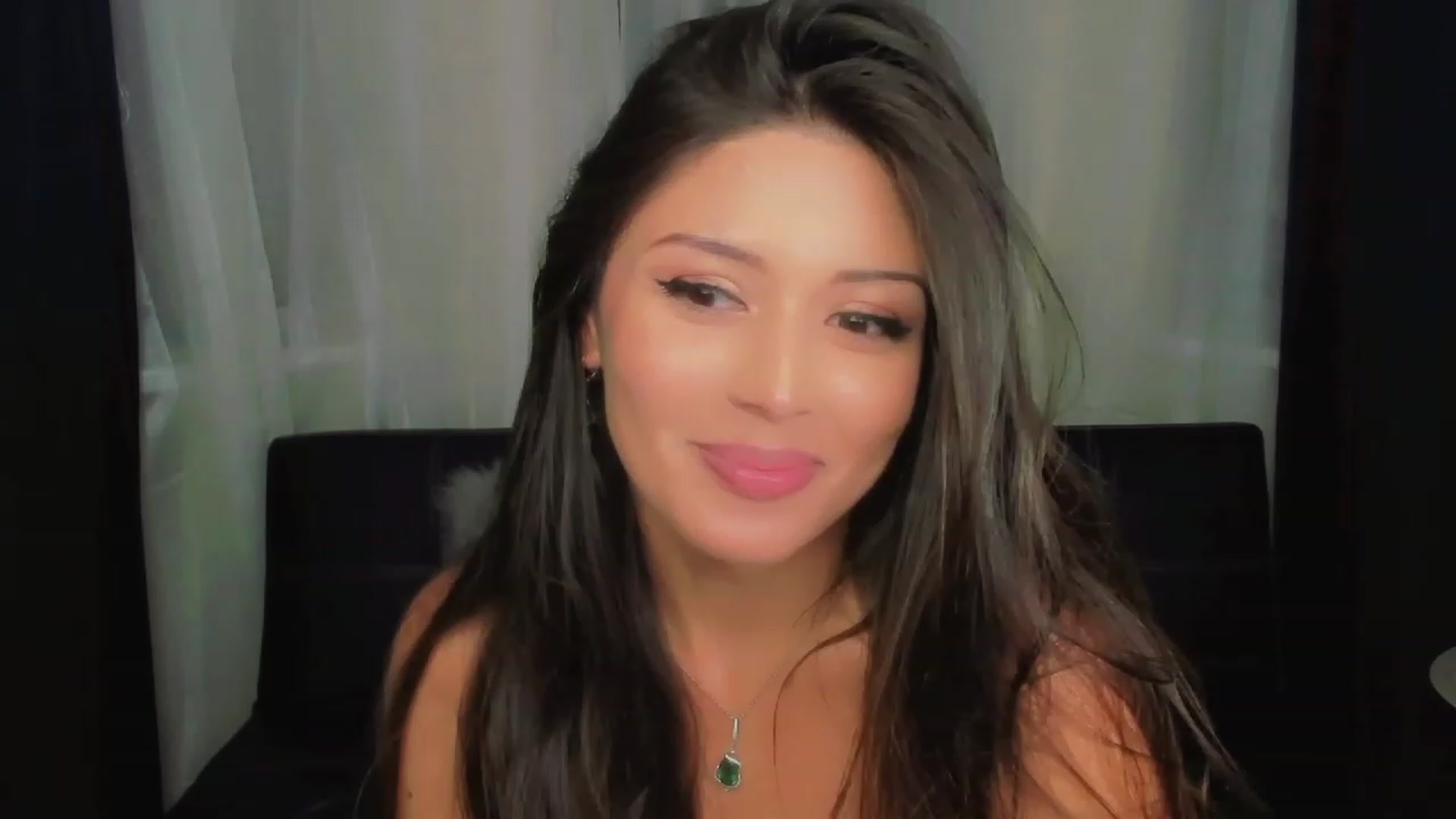 Gallery image thumbnail from Angel_on_Duty's myfreecams stream on, 06/26/2023, 20:45 image 18 of 20