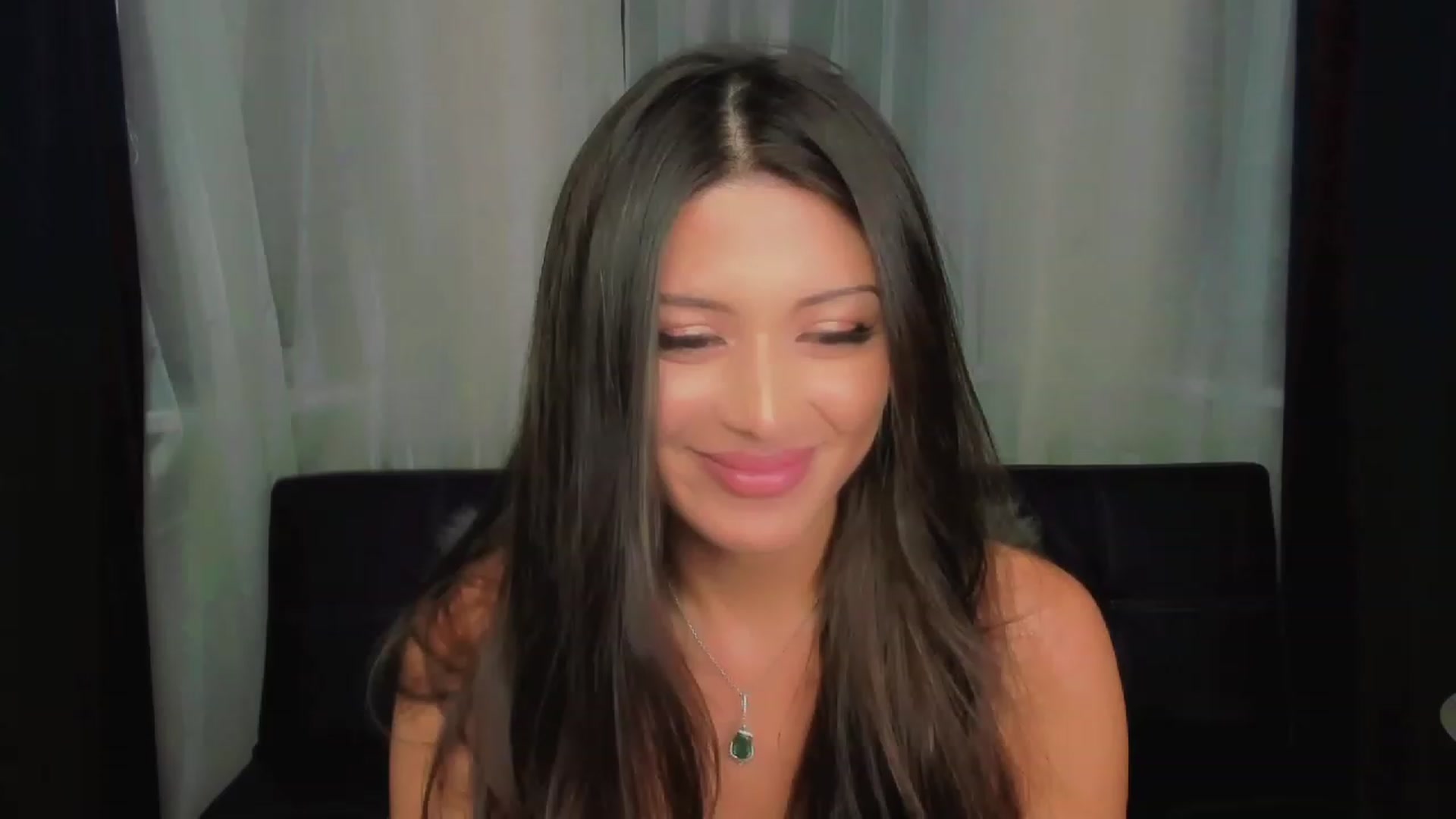 Gallery image thumbnail from Angel_on_Duty's myfreecams stream on, 06/26/2023, 20:45 image 15 of 20