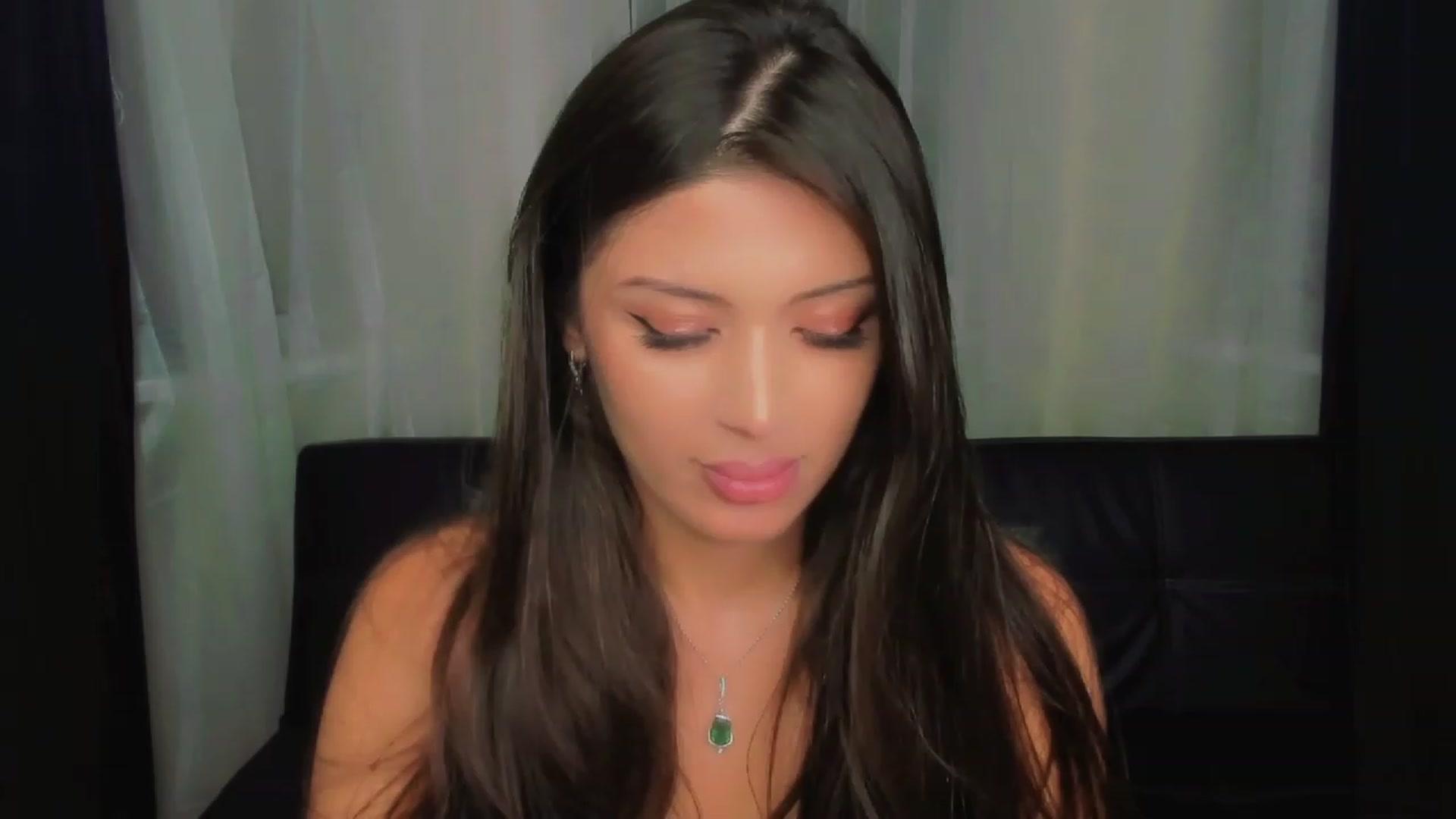 Gallery image thumbnail from Angel_on_Duty's myfreecams stream on, 06/26/2023, 22:39 image 7 of 20