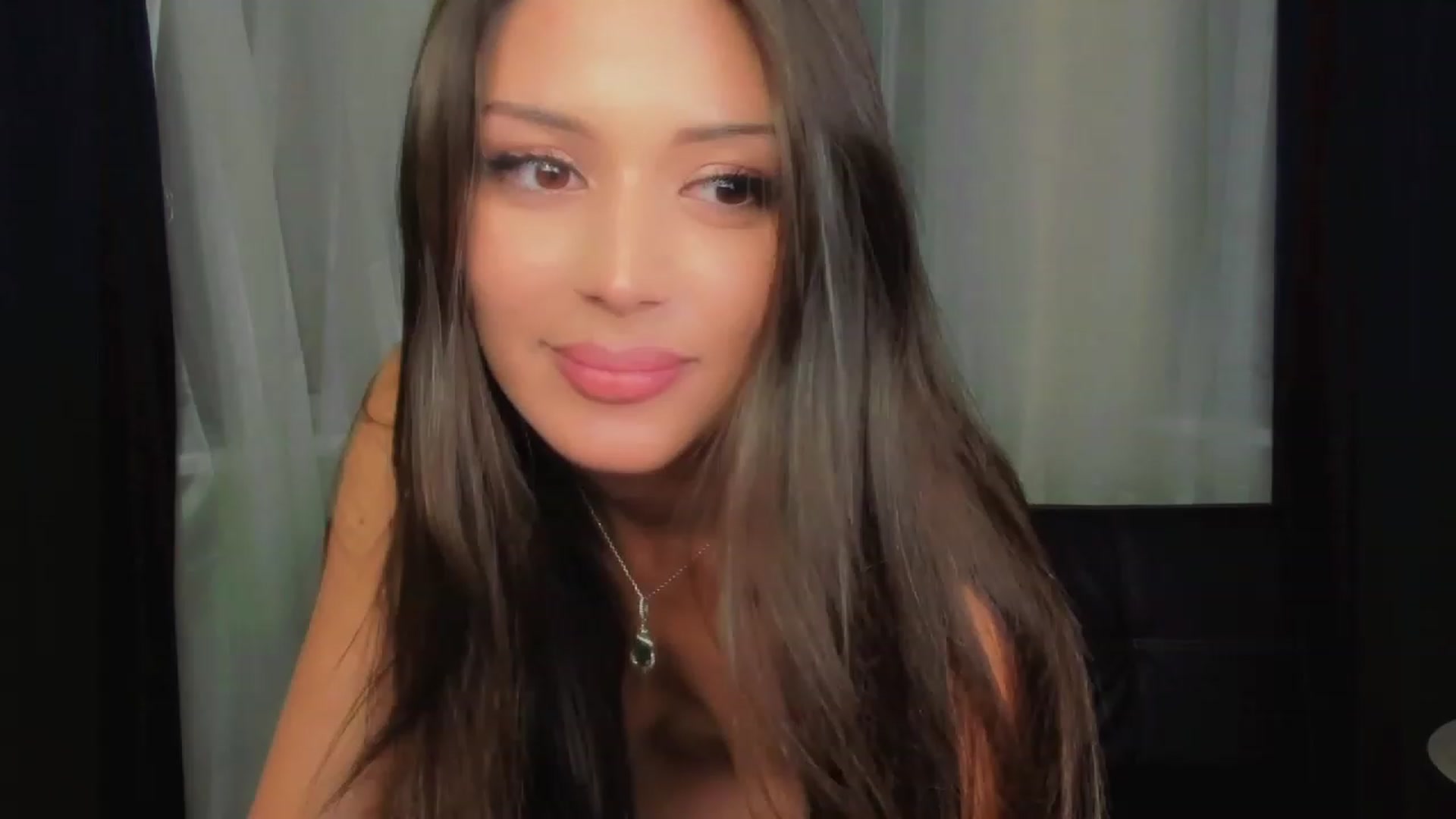 Gallery image thumbnail from Angel_on_Duty's myfreecams stream on, 06/26/2023, 22:39 image 18 of 20